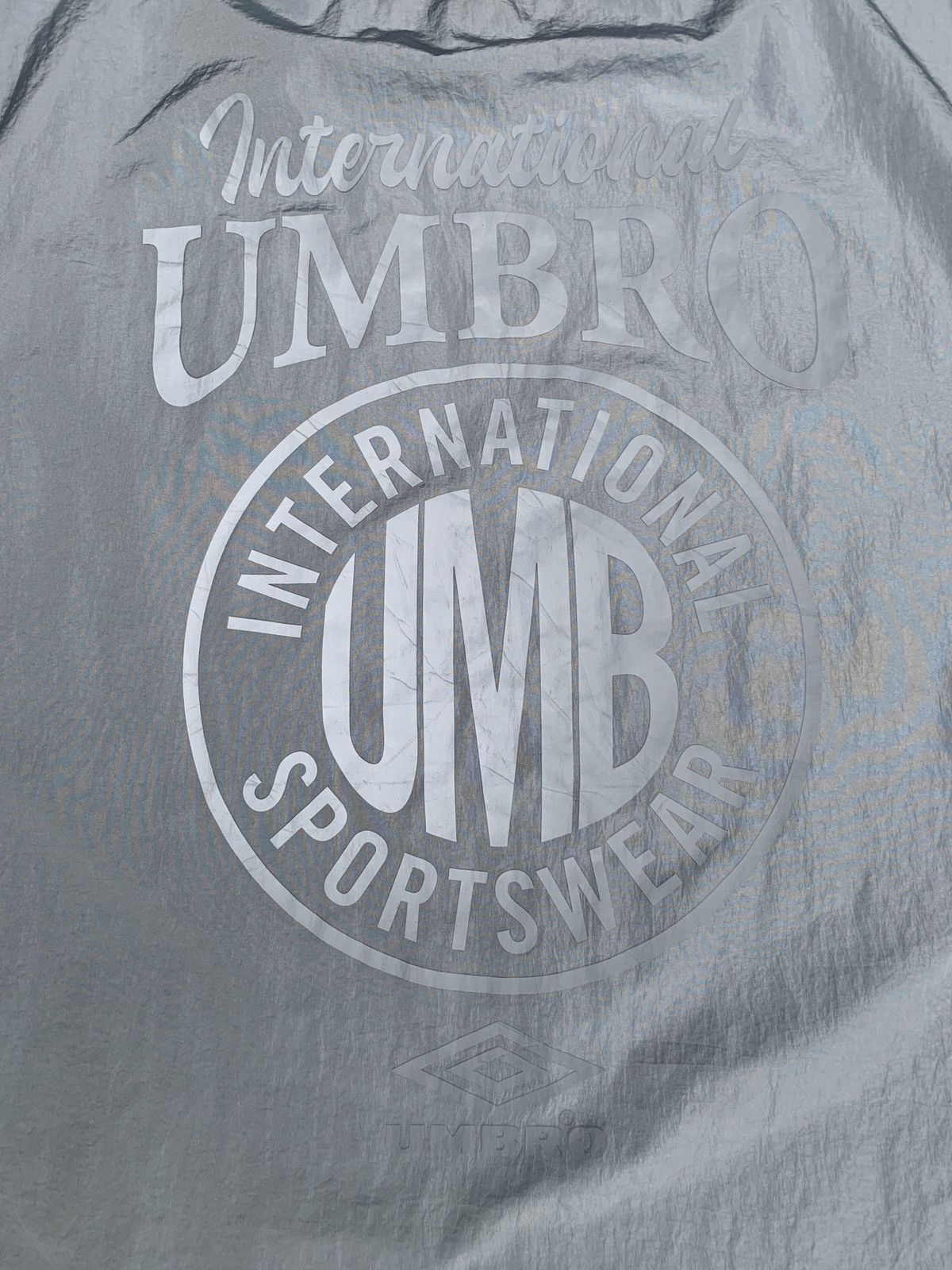 Slam Jam × Umbro 2022 Umbro England Reflective Running Sportstyle Nylon Tee Size US M / EU 48-50 / 2 - 4 Thumbnail