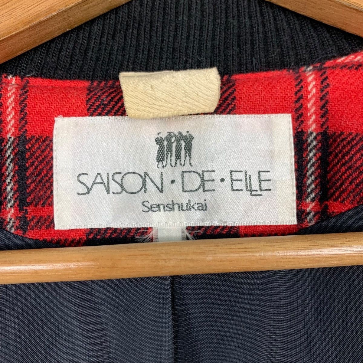 Japanese Brand SAISON DE ELLE SENSHUKAI Red Check Bomber Jacket #2302-C102 Size M / US 6-8 / IT 42-44 - 15 Thumbnail