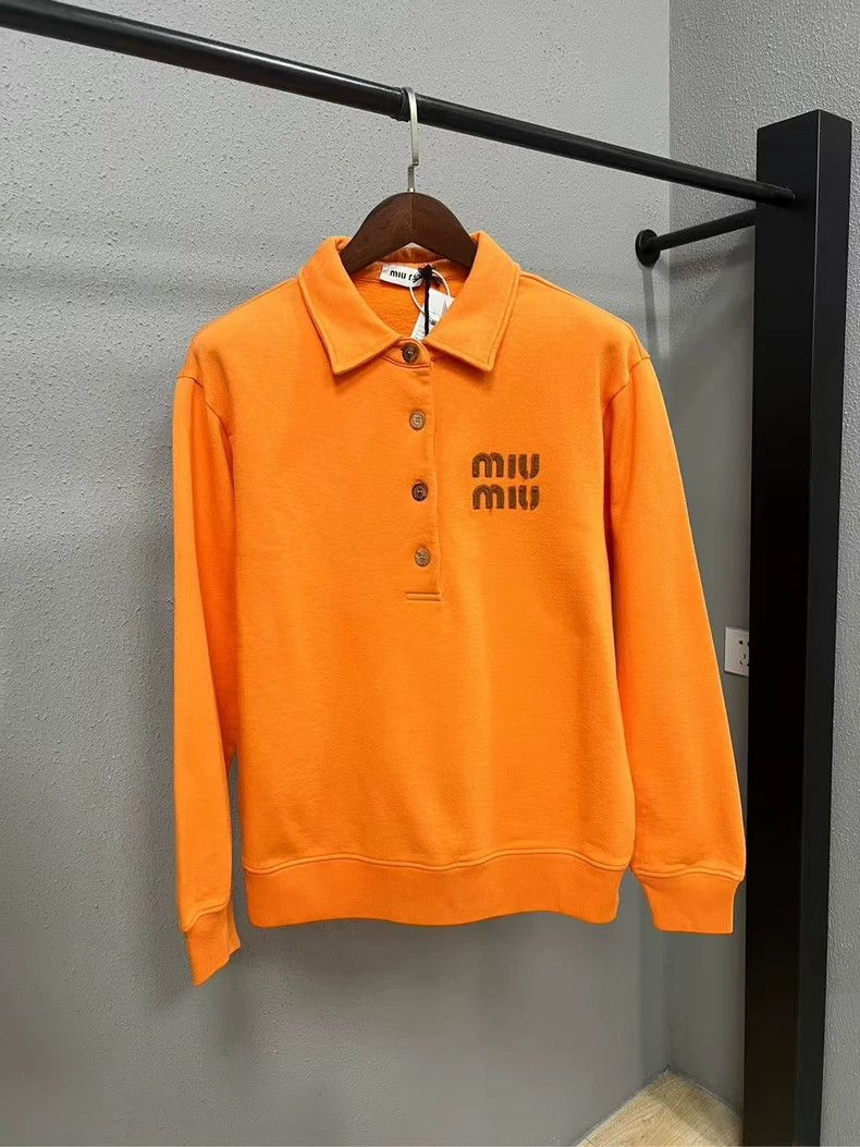 Miu Miu Miumiu Orange Logo Sweatshirt S Size US S / EU 44-46 / 1 - 1 Thumbnail
