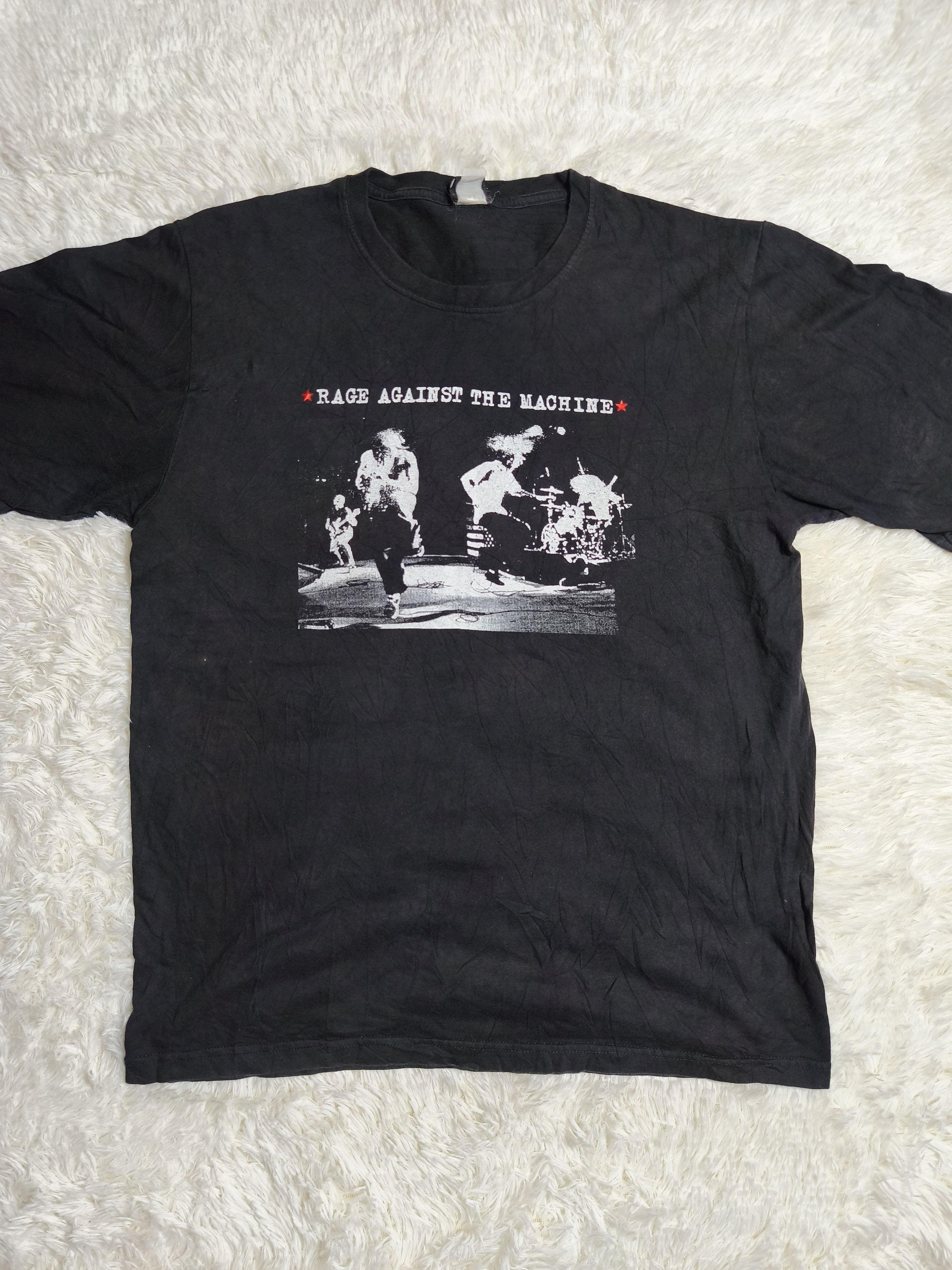Rage Against The Machine 2000s Reprint Rage Against The Machine On The GTS Tag Size US M / EU 48-50 / 2 - 1 Thumbnail