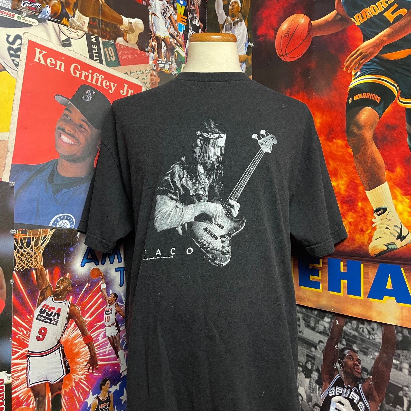 Vintage Vintage Jaco Pastorius 1998 Gear Ink Inc Jazz Tee Size US XL / EU 56 / 4 - 1 Thumbnail
