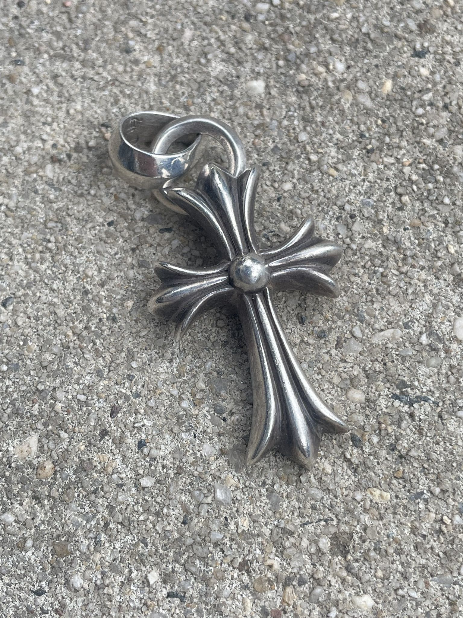 Chrome Hearts Small Cross with Bale Pendant