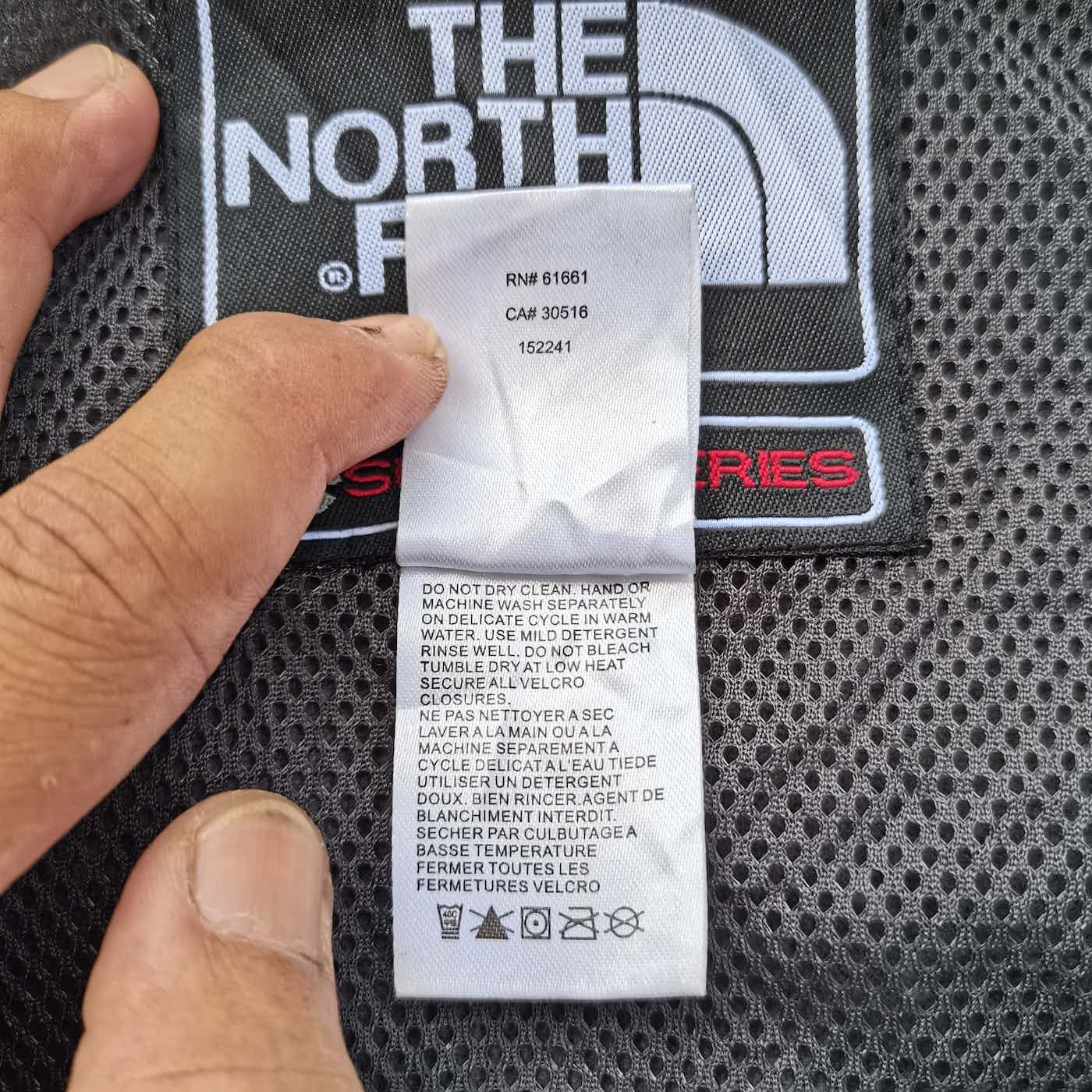 The North Face Offer🔥 THE NORTH FACE X GORETEX Jacket/Sweater Inside Size US S / EU 44-46 / 1 - 16 Thumbnail
