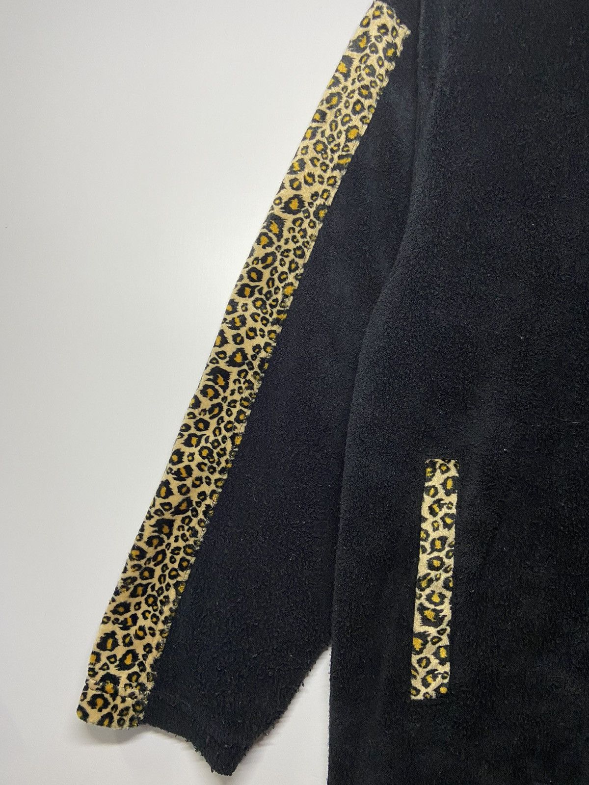 Japanese Brand × Vintage BAD COMPANY LEOPARD STRIPE FLEECE SWEATER HOODIE Size US L / EU 52-54 / 3 - 3 Thumbnail
