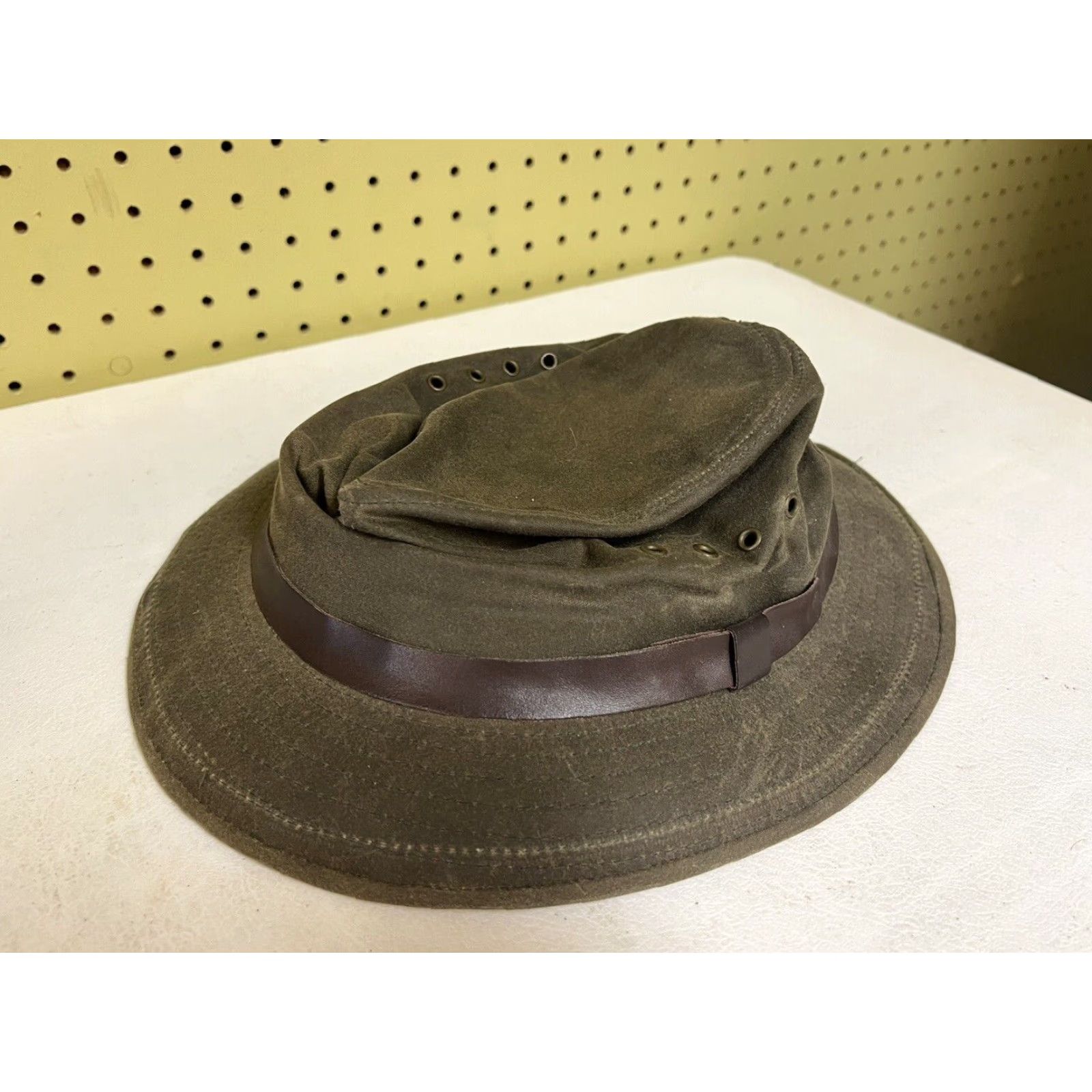 Filson VINTAGE CC Filson Co Seattle Packer Waxed Bucket Boonie Hat Sz M Tin Cloth Men’s Hat/ Bucket Size ONE SIZE - 6 Thumbnail