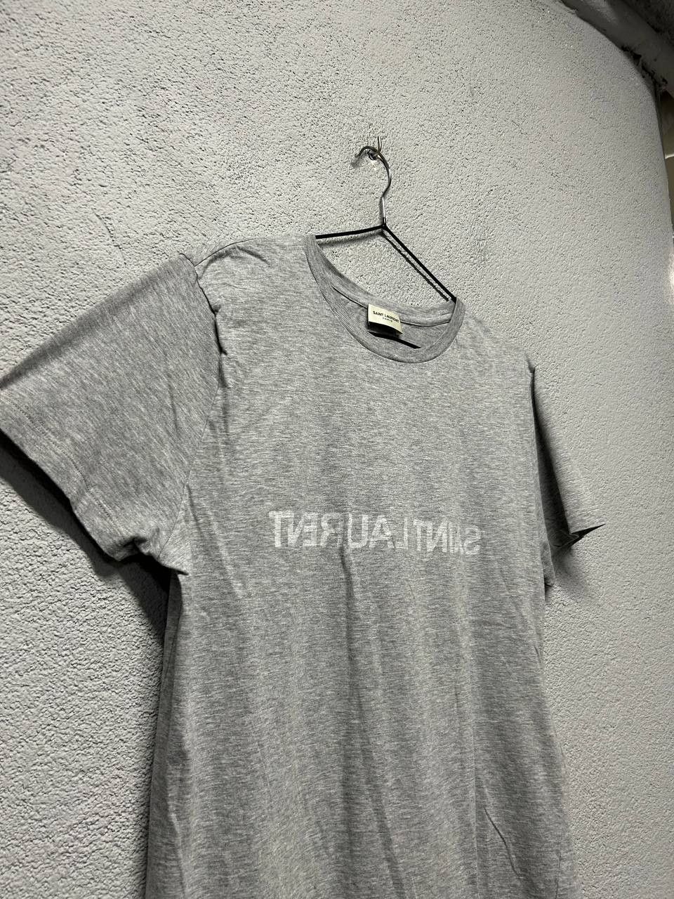 Saint Laurent Paris Saint Laurent Paris grey reverse logo print t-shirt L Size L / US 10 / IT 46 - 6 Thumbnail