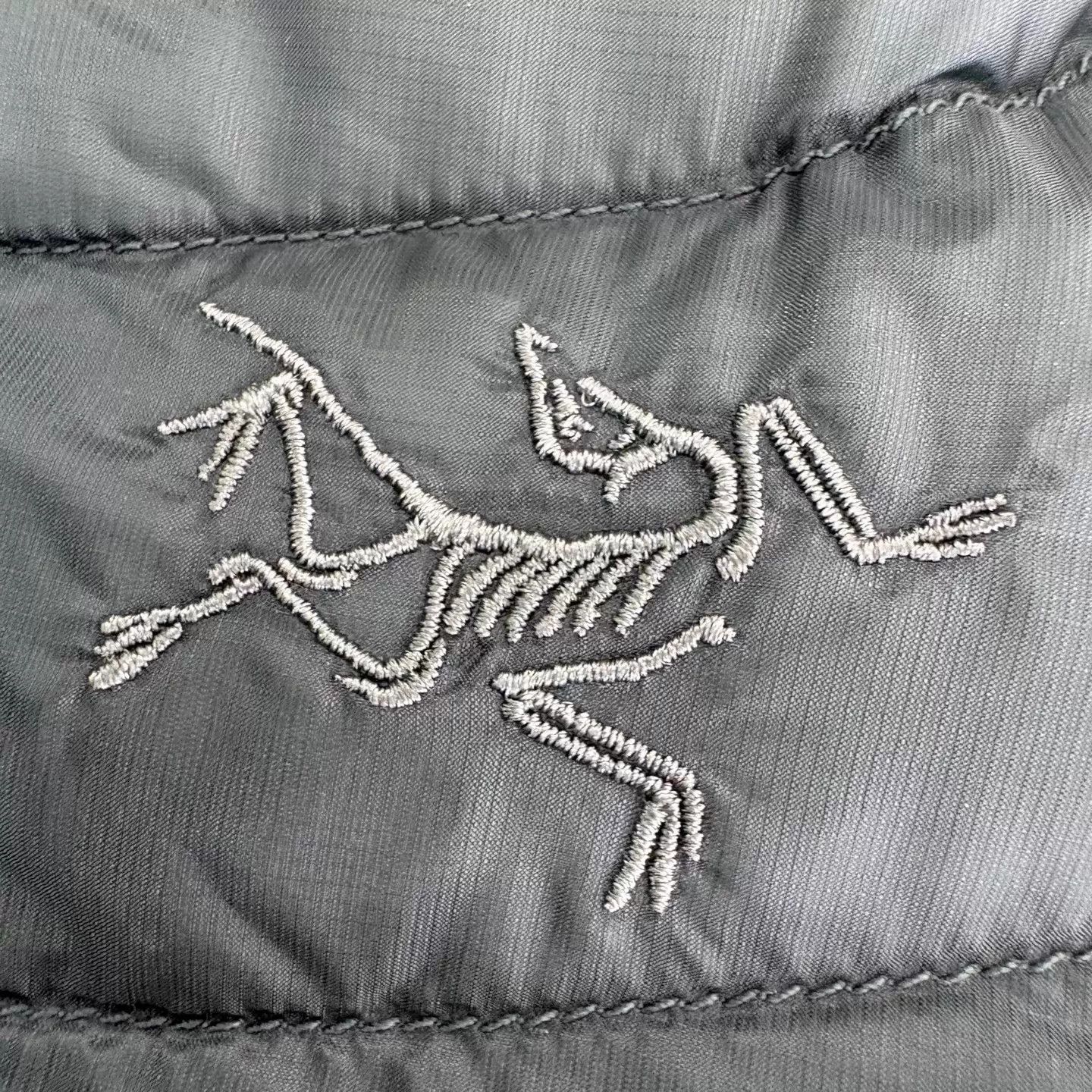 Arc'teryx Arcteryx Cerium LT Hoody Mint Green Logo Down Jacket S Size S / US 4 / IT 40 - 8 Thumbnail