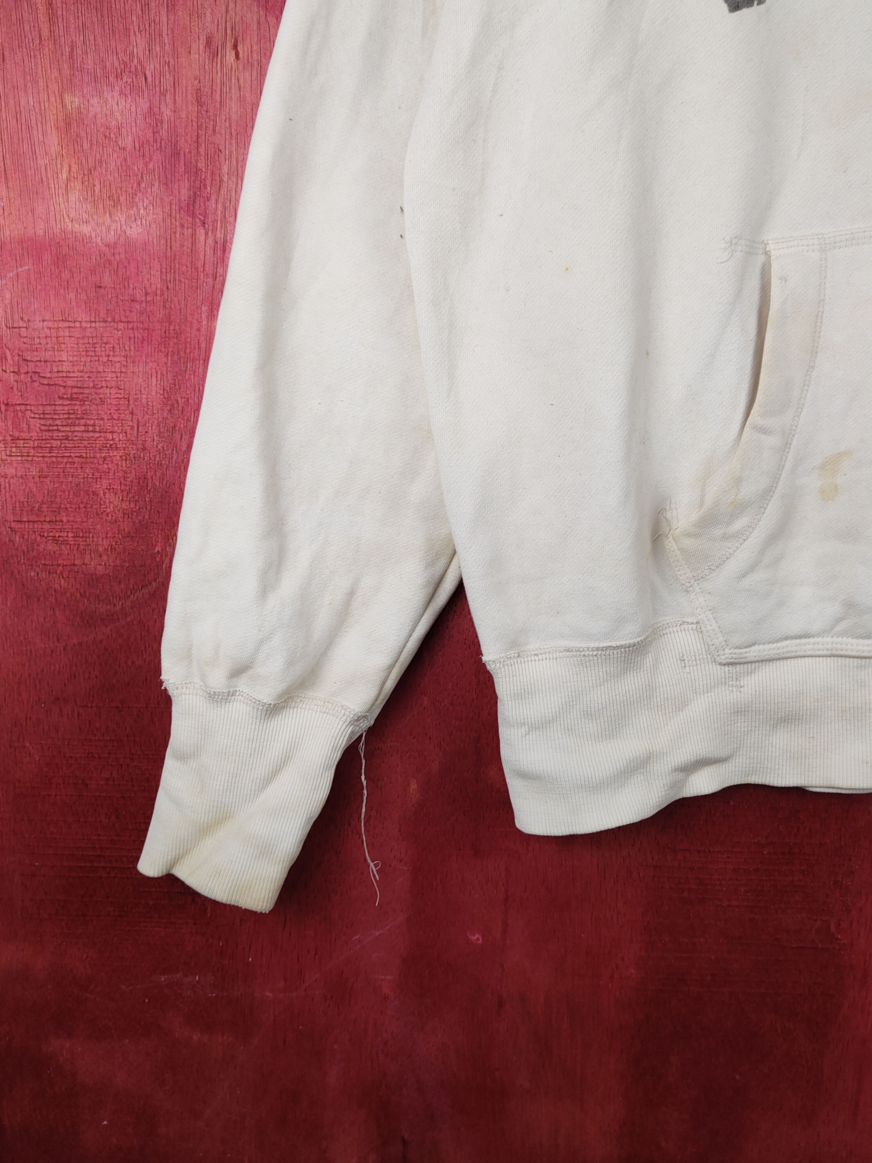 American Eagle Outfitters × Japanese Brand × Vintage American Eagle Outfitters White dirty Sweatshirts #S2041 Size US L / EU 52-54 / 3 - 6 Thumbnail