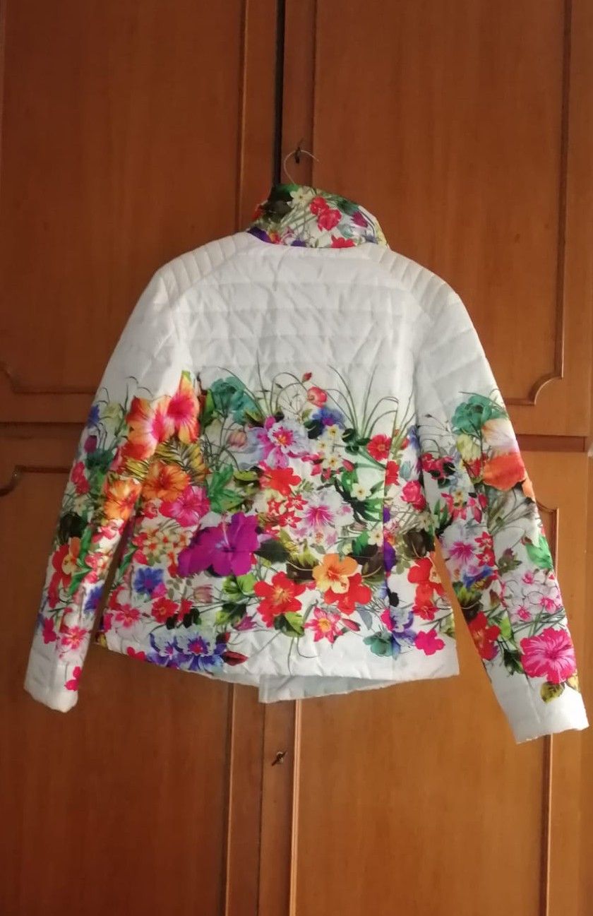 Moncler Moncler floral printed puffer jacket women Size M / US 6-8 / IT 42-44 - 6 Thumbnail
