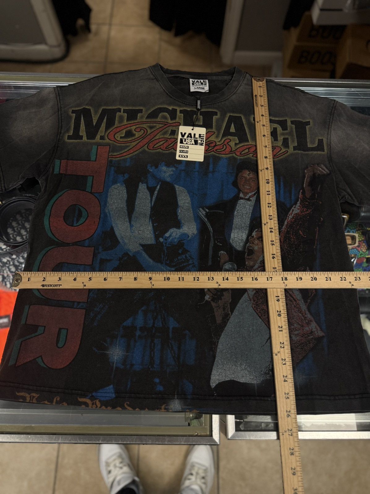 Vale Vale Valley Black Michael Jackson Tee Shirt Size L (NEW) Size US L / EU 52-54 / 3 - 7 Thumbnail