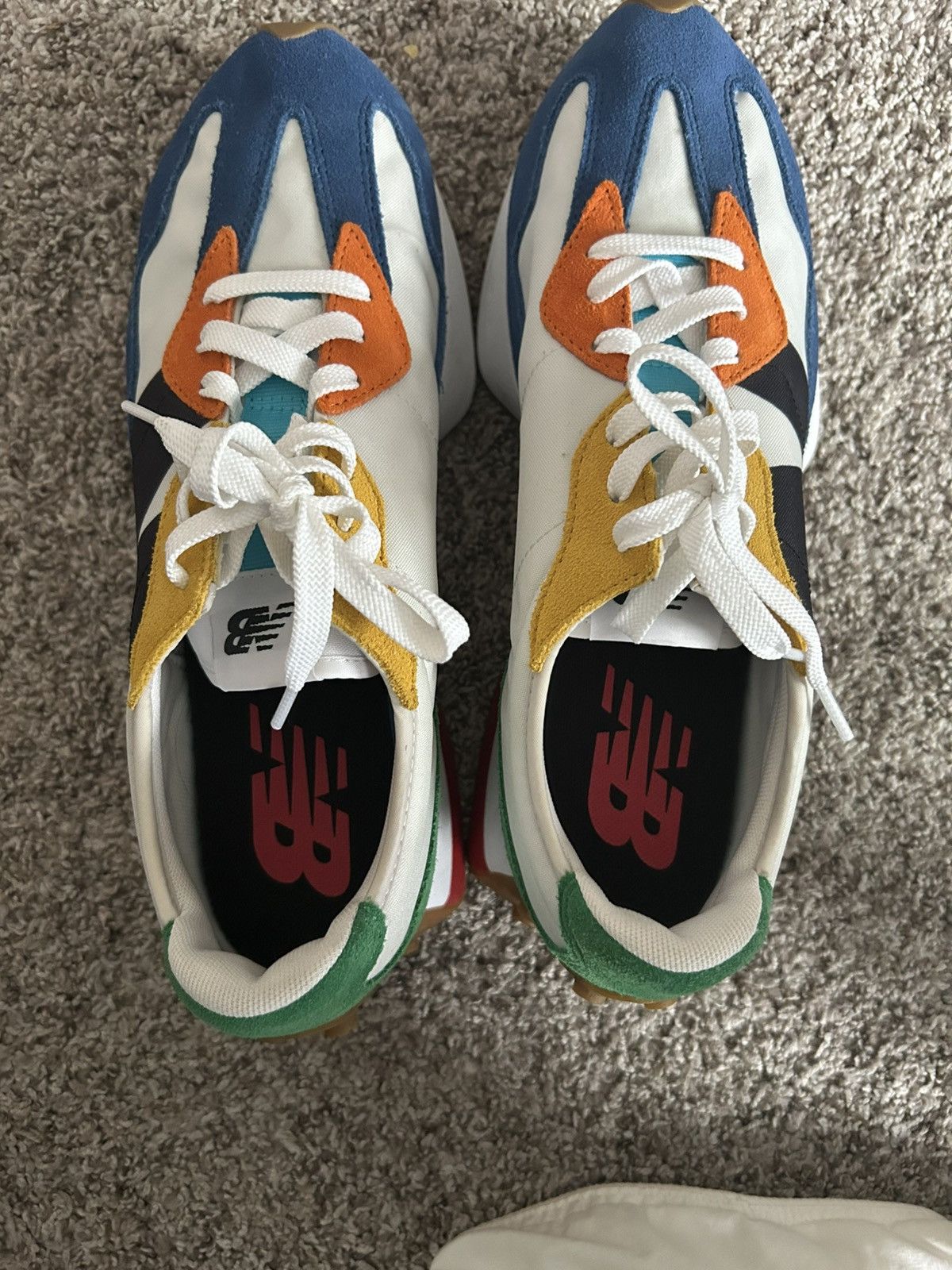 New Balance New Balance 327 Multicolor Size US 10.5 / EU 43-44 - 7 Thumbnail
