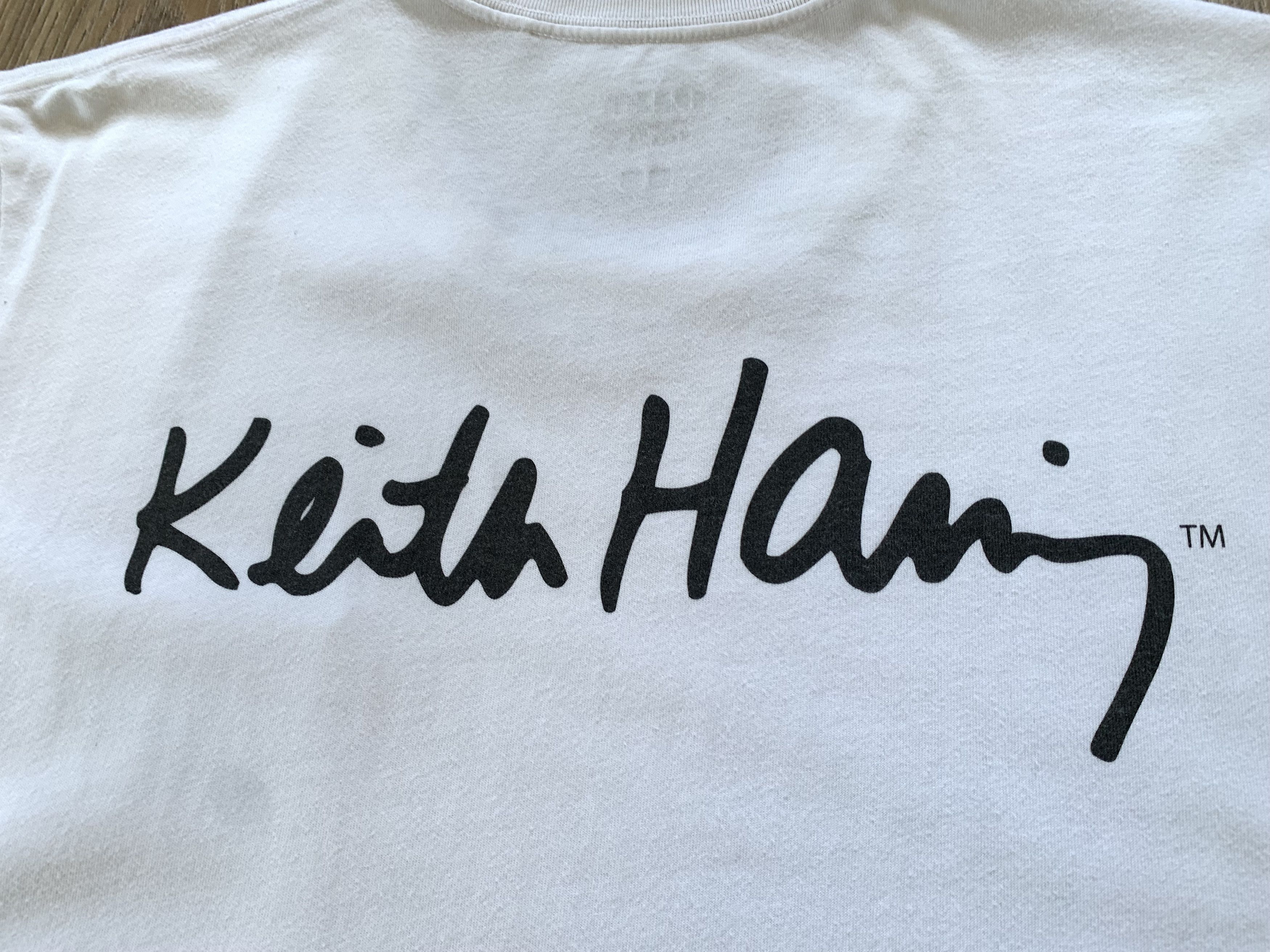 Japanese Brand × Keith Haring × Uniqlo Keith Haring Uniqlo White Pocket T Shirt Size US XL / EU 56 / 4 - 7 Thumbnail