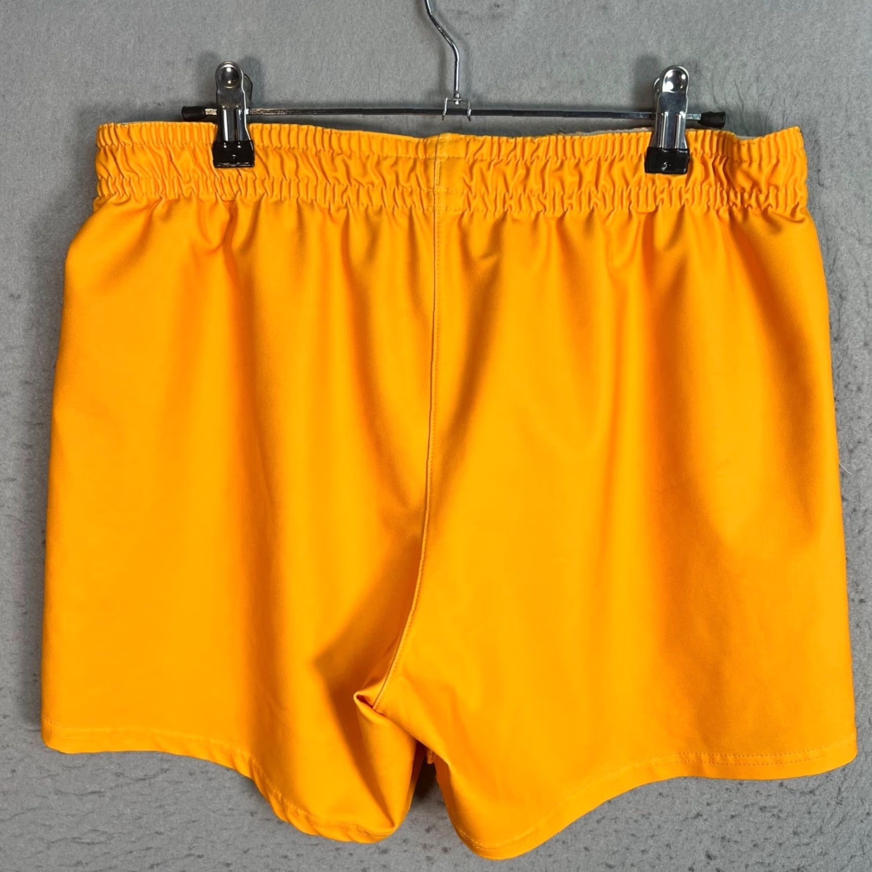 Nike Nike Dri-Fit Womens Size Large Yellow & Black Athletic Shorts Drawstring Size 36" / US 14 / IT 50 - 2 Thumbnail