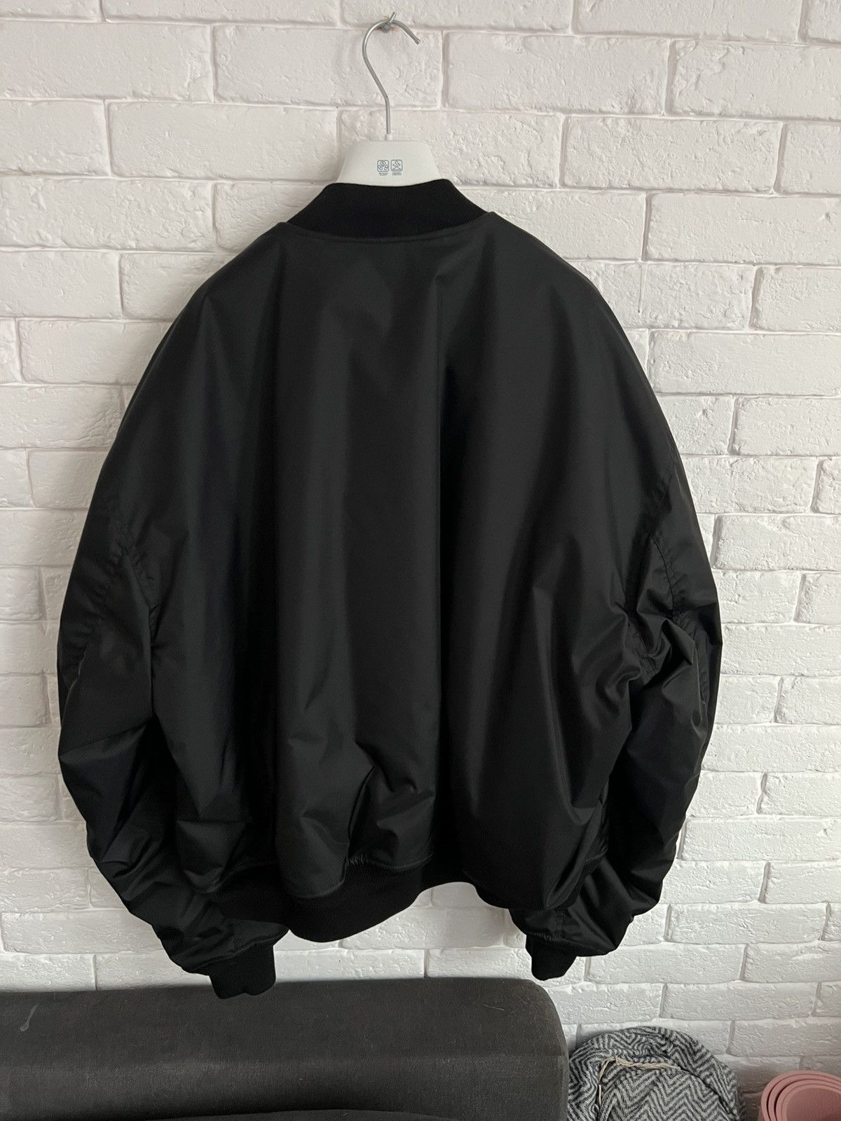 Balenciaga 2025 padded bomber Size US M / EU 48-50 / 2 - 3 Thumbnail