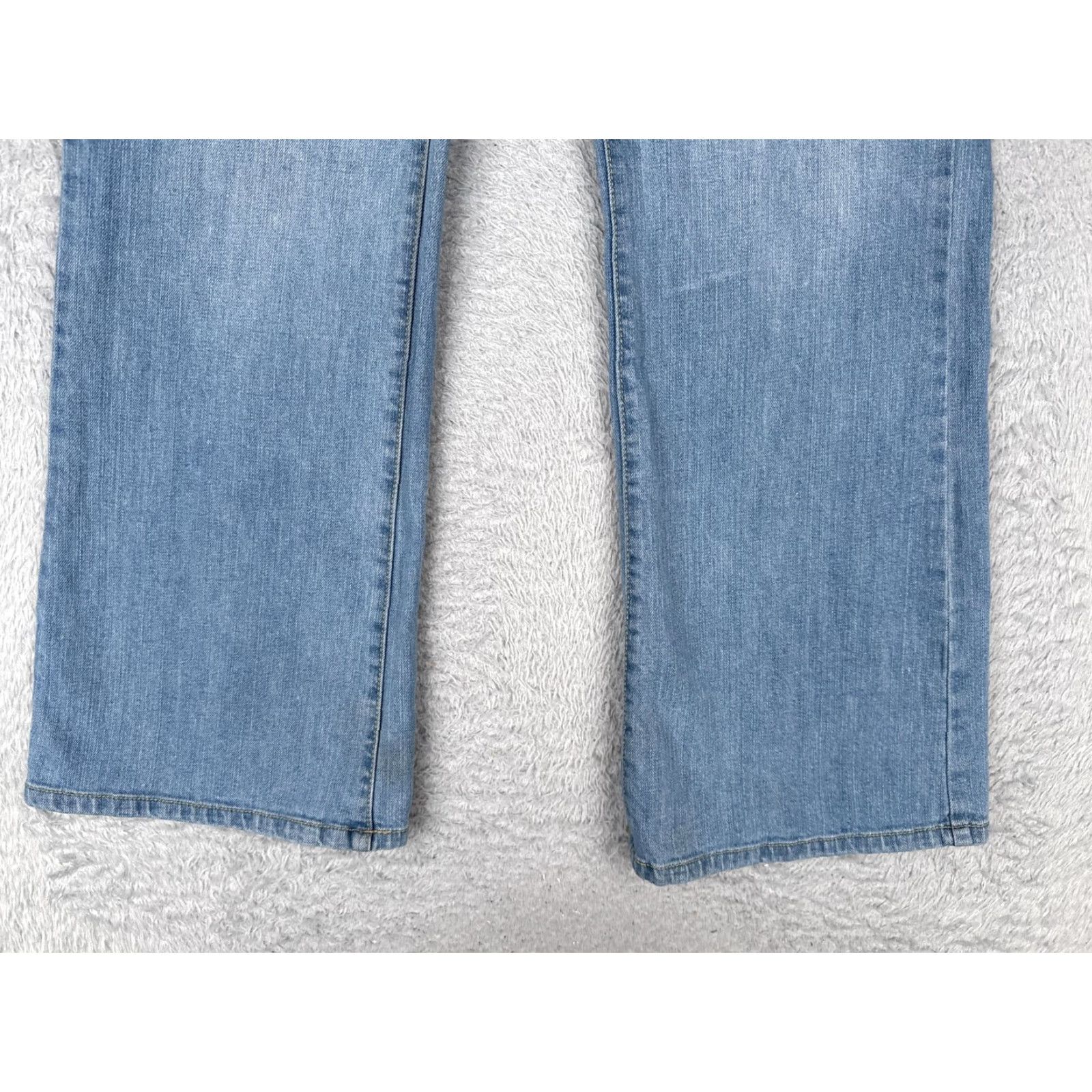 Faded Glory Faded Glory Jeans Bootcut Womens 16 Light Wash Blue Stretch Denim 36x30 Size 38" / US 16 / IT 52 - 2 Thumbnail