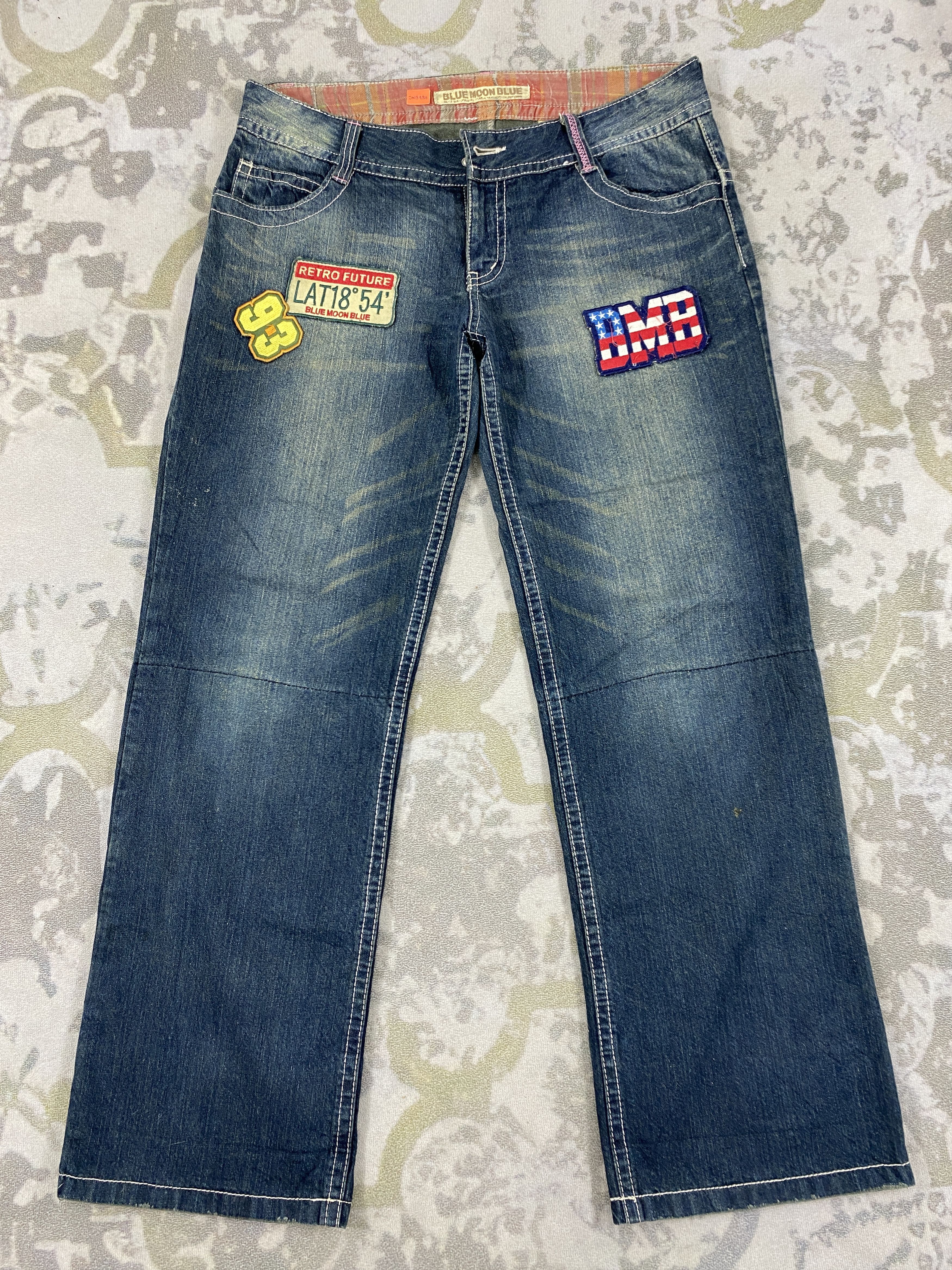 Japanese Brand Vintage Blue Moon Blue Custom patches Jeans 35x30.5- JN3934 Size US 35 - 1 Thumbnail
