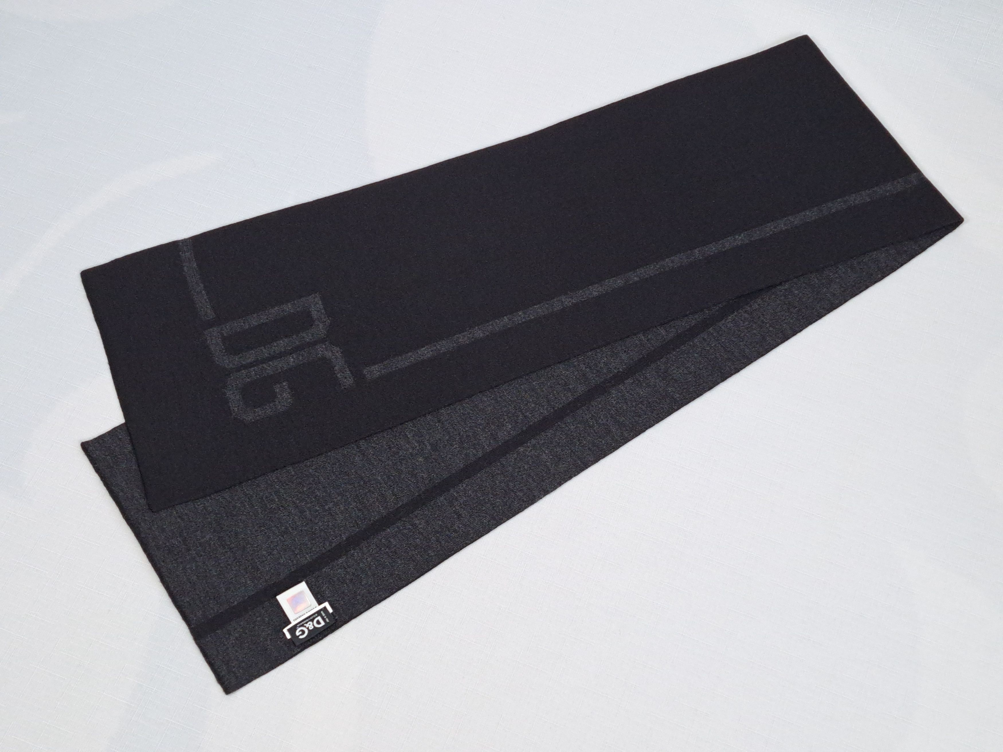 Dolce & Gabbana Dolce&Gabbana big logo wool scarf. Made in Italy Size ONE SIZE - 2 Thumbnail