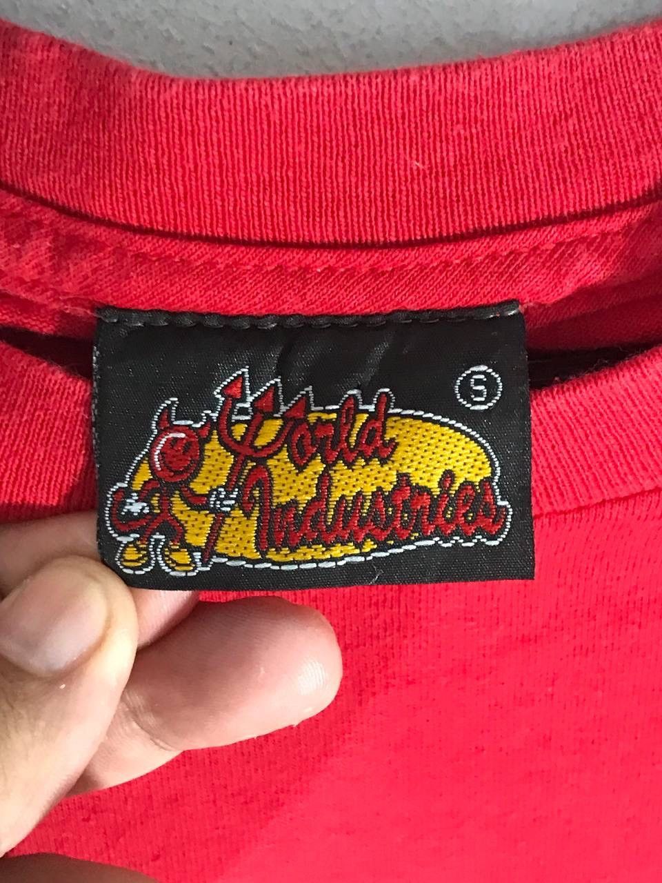 Vintage vintage world industries world slam city jam 2001 Size US S / EU 44-46 / 1 - 4 Thumbnail