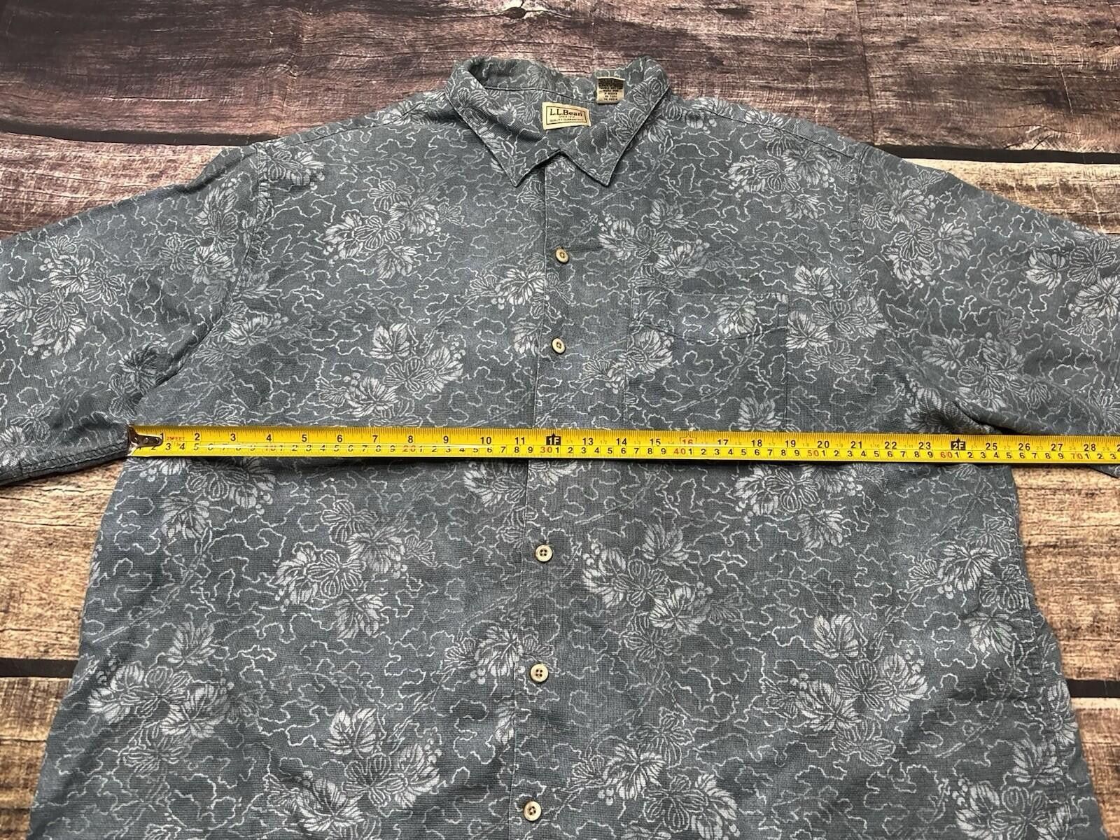 L.L. Bean LL Bean Shirt Mens XL Floral Geometric Button Up Beach Size US XL / EU 56 / 4 - 9 Thumbnail