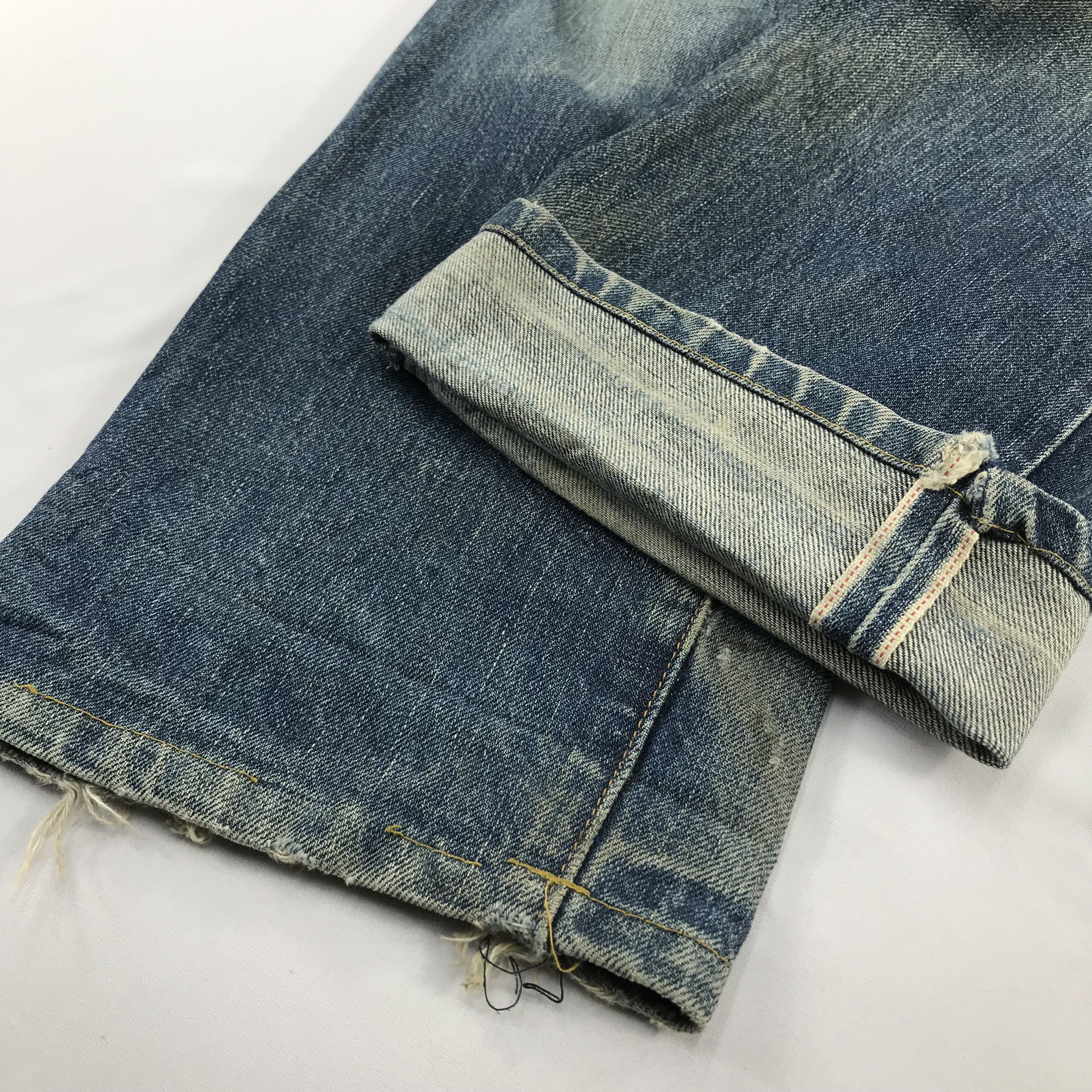 Levi's Vintage Levis 502 Jeans Selvedge Distressed Denim KJ3470 Size US 32 / EU 48 - 7 Thumbnail