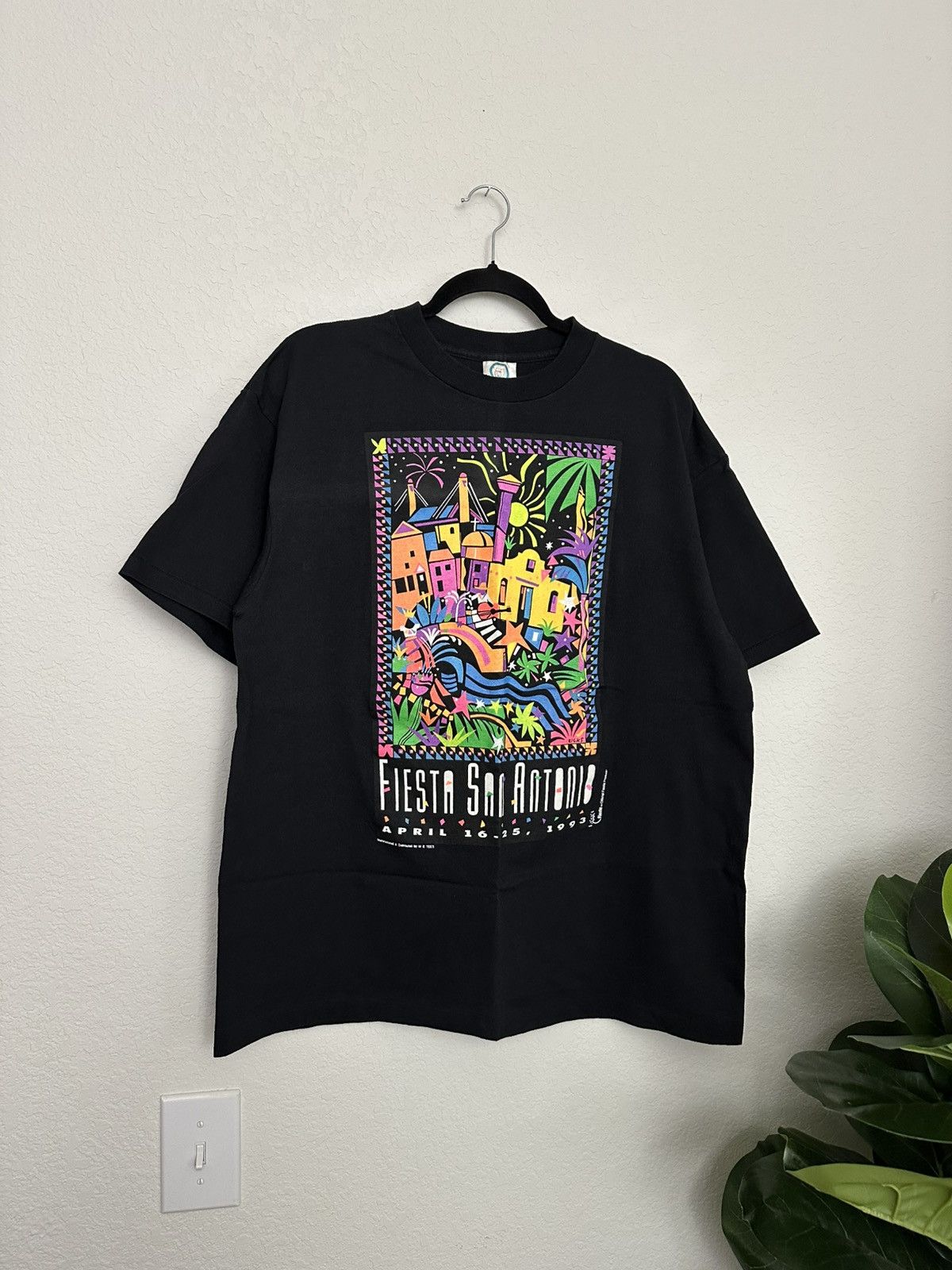 Vintage Vintage 1993 Fiesta San Antonio T-Shirt New Never Worn XL Size US XL / EU 56 / 4 - 2 Thumbnail