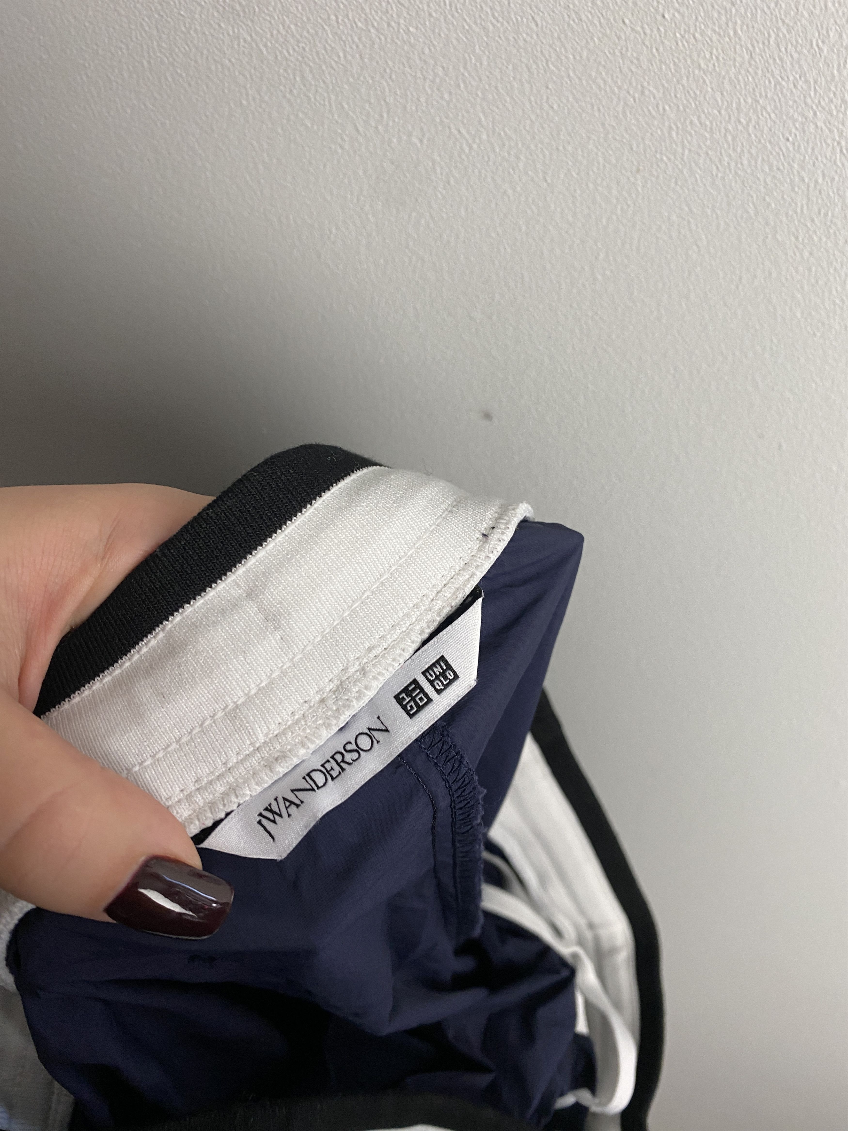 JW Anderson × Uniqlo JW Anderson x Uniqlo casual nylon pants Size US 34 / EU 50 - 5 Thumbnail