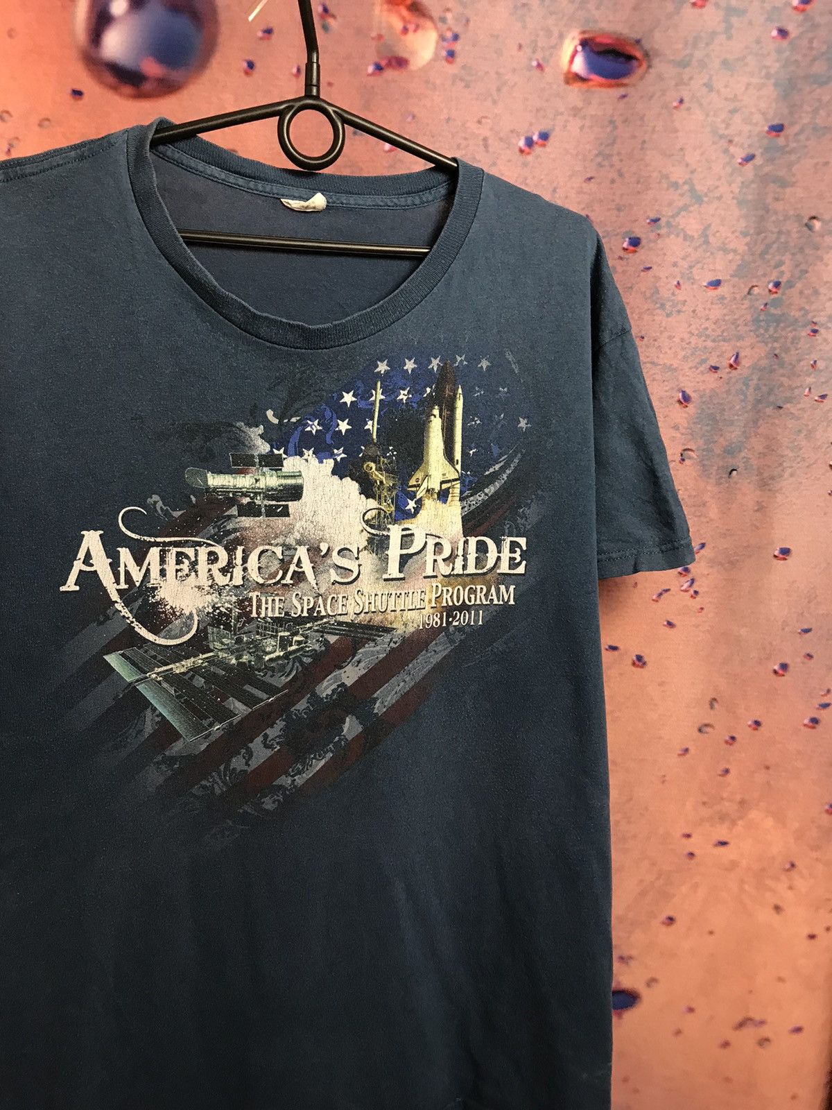 Vintage Vintage Americas Pride The space centre program t shirt Size US L / EU 52-54 / 3 - 1 Thumbnail