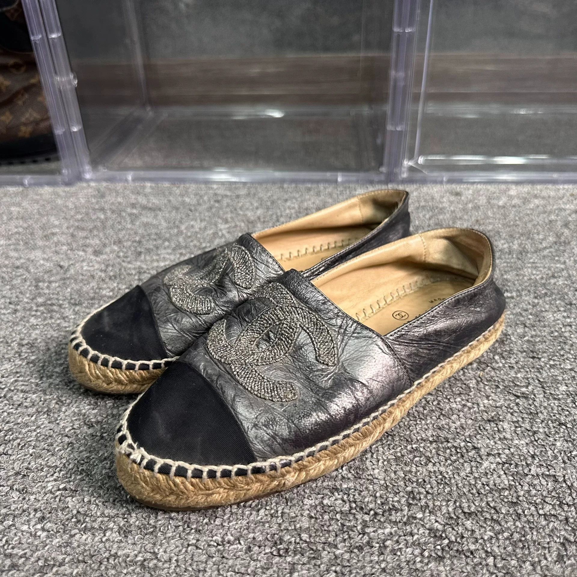 Chanel Chanel Patent Silver Lowtop Sneakers us_5 Women Size US 5 / IT 35 - 1 Thumbnail