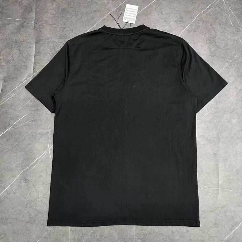 Givenchy Givenchy I FEEL LOVE Short-Sleeve Size US M / EU 48-50 / 2 - 2 Thumbnail