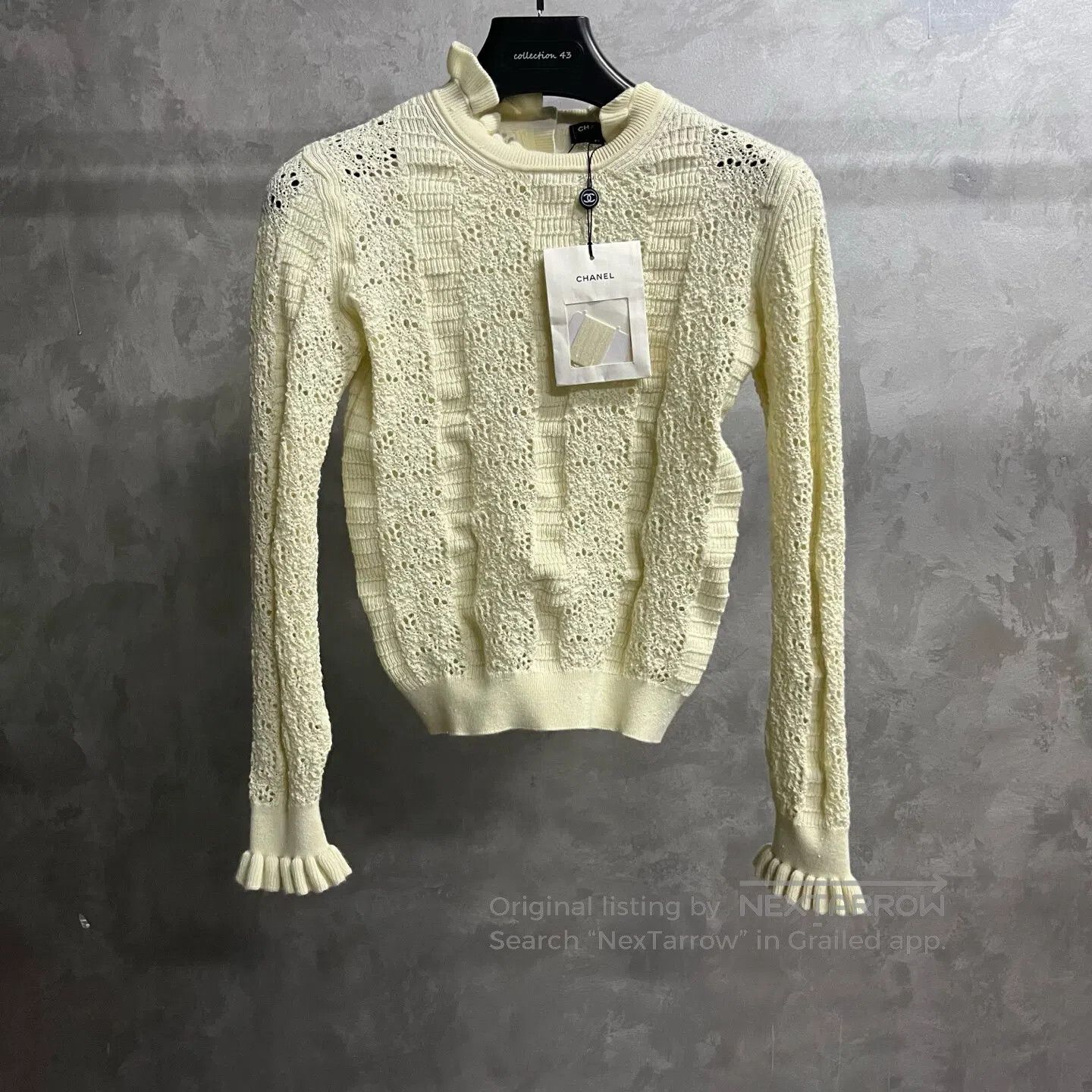 Chanel Chanel Solid-colored striped long-sleeved knit sweater| Size XS / US 0-2 / IT 36-38 - 1 Thumbnail
