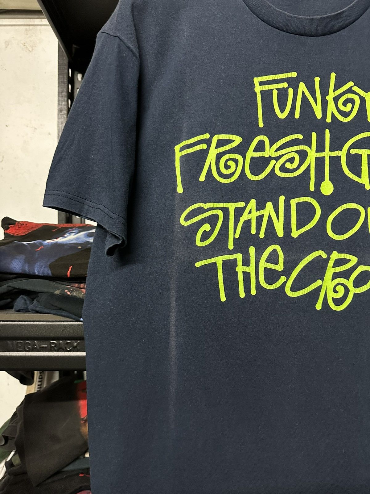 Stussy × Vintage Thrashed Vintage Stussy Fresh Gear Sun Faded Streetwear Tee Size US L / EU 52-54 / 3 - 3 Thumbnail