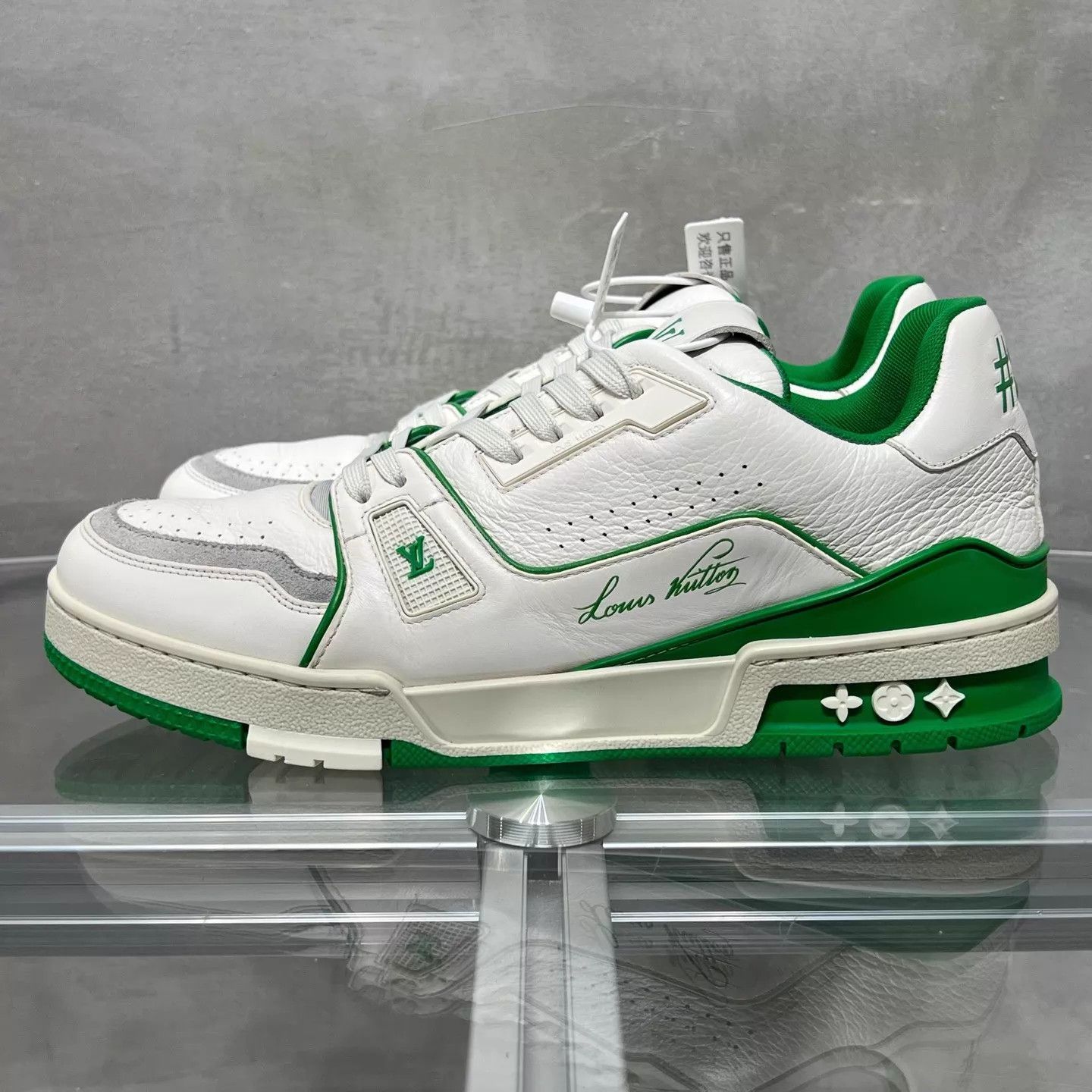 Louis Vuitton LV Trainer Men's White & Green UK7.5/41.5 Size US 8.5 / EU 41-42 - 3 Thumbnail
