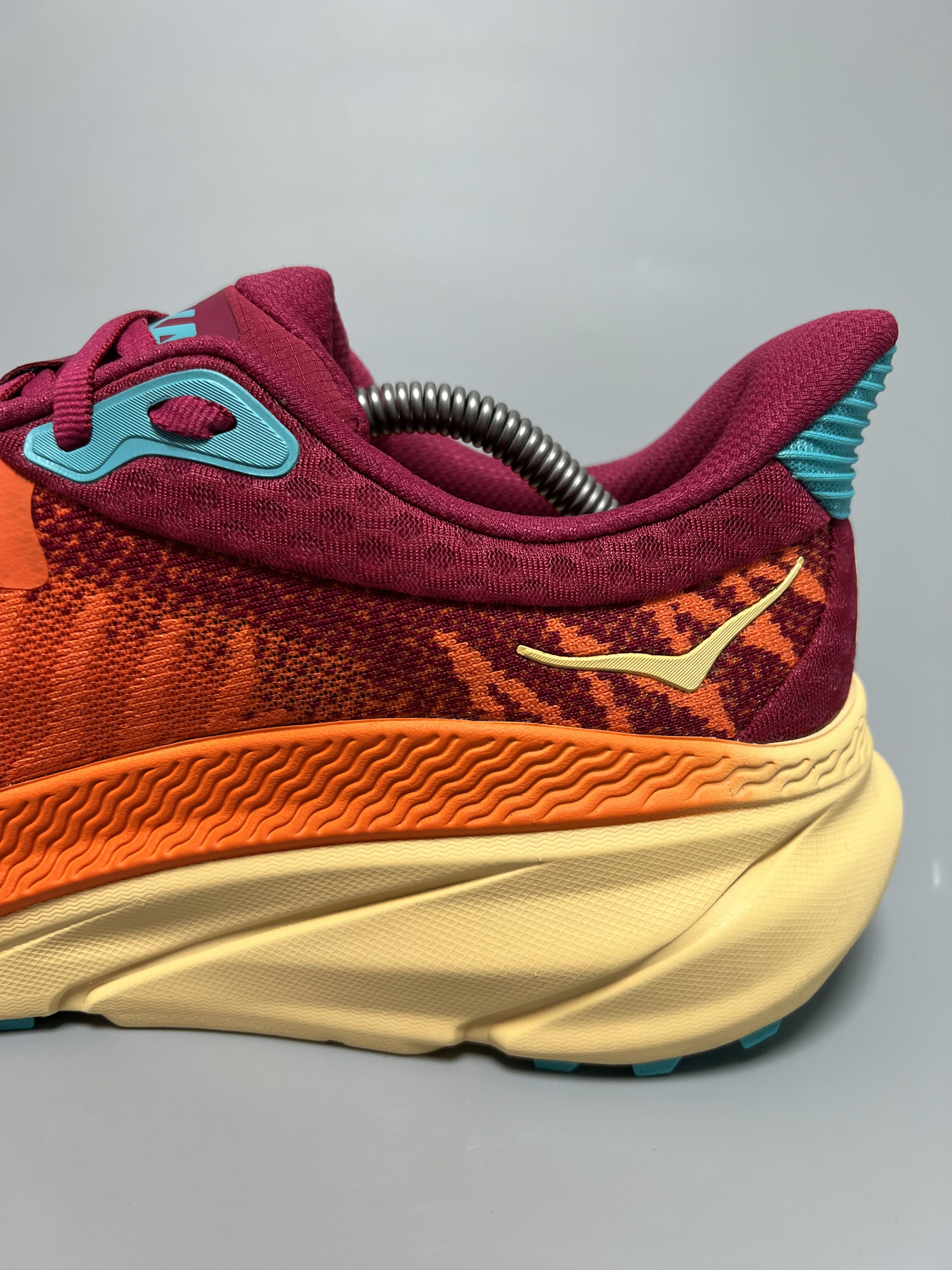 Hoka 9D Hoka One One Challenger ATR7 Men's Trail Running Shoes Size US 9 / EU 42 - 11 Thumbnail