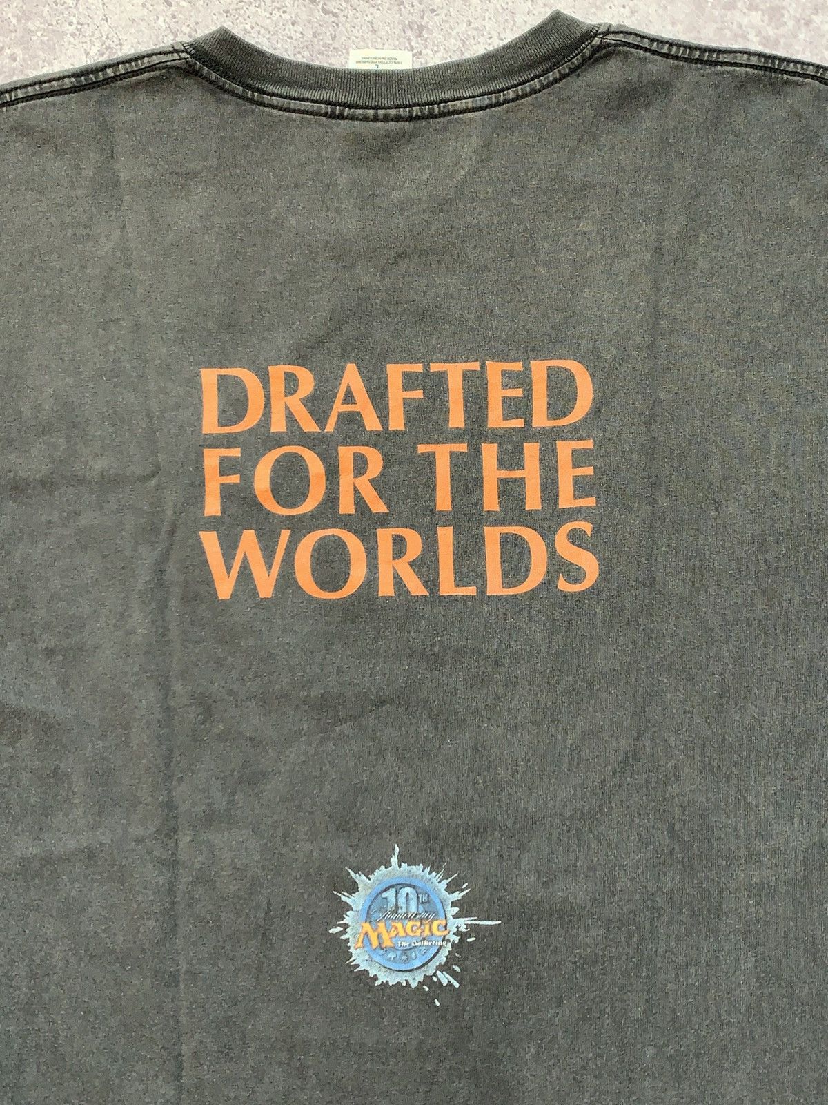 The Game 🔥VINTAGE GAME THE GATHERING SCOURGE 00’S DRAGON MAGE TSHIRT Size US L / EU 52-54 / 3 - 10 Thumbnail
