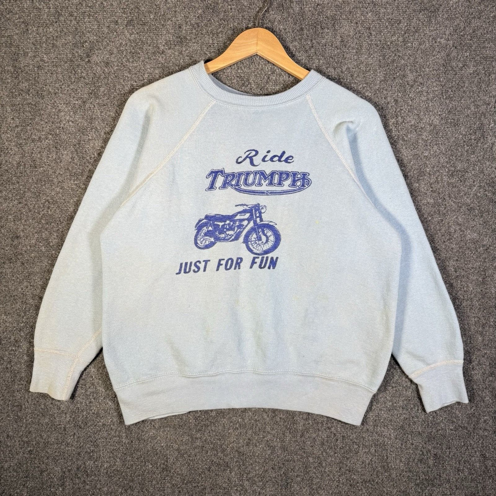 True Vintage Triumph Sweatshirt Medium Gusset Motorcycles