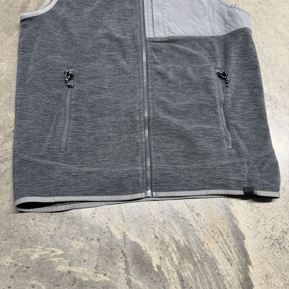 Japanese Brand × Vintage VTG Y2K Alpine Design Zip Up Fleece Vest Size US S / EU 44-46 / 1 - 3 Thumbnail