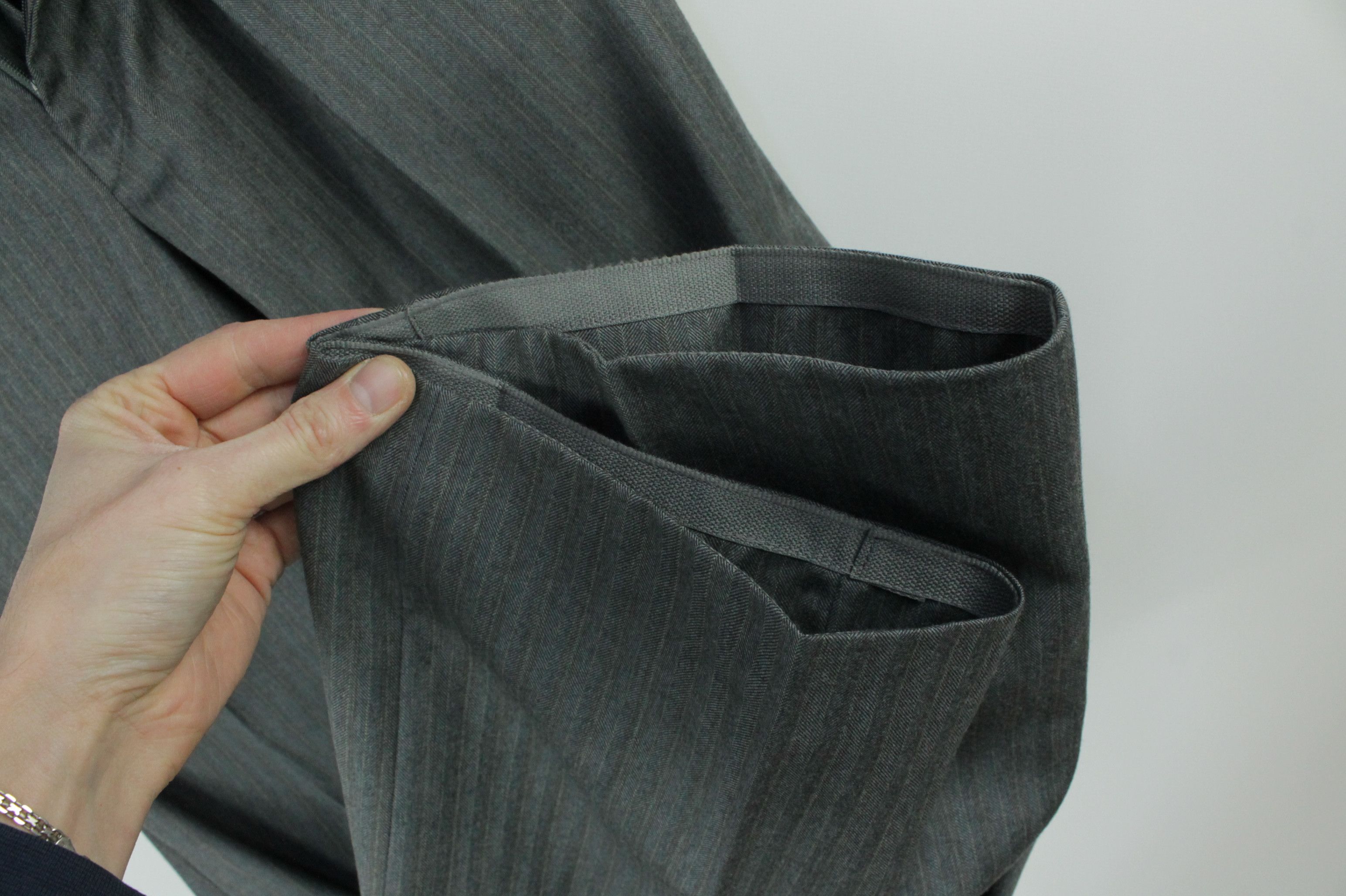 Versace Versace Micro Herringbone Gray Wool Formal Men's Suit Size 40R - 16 Thumbnail