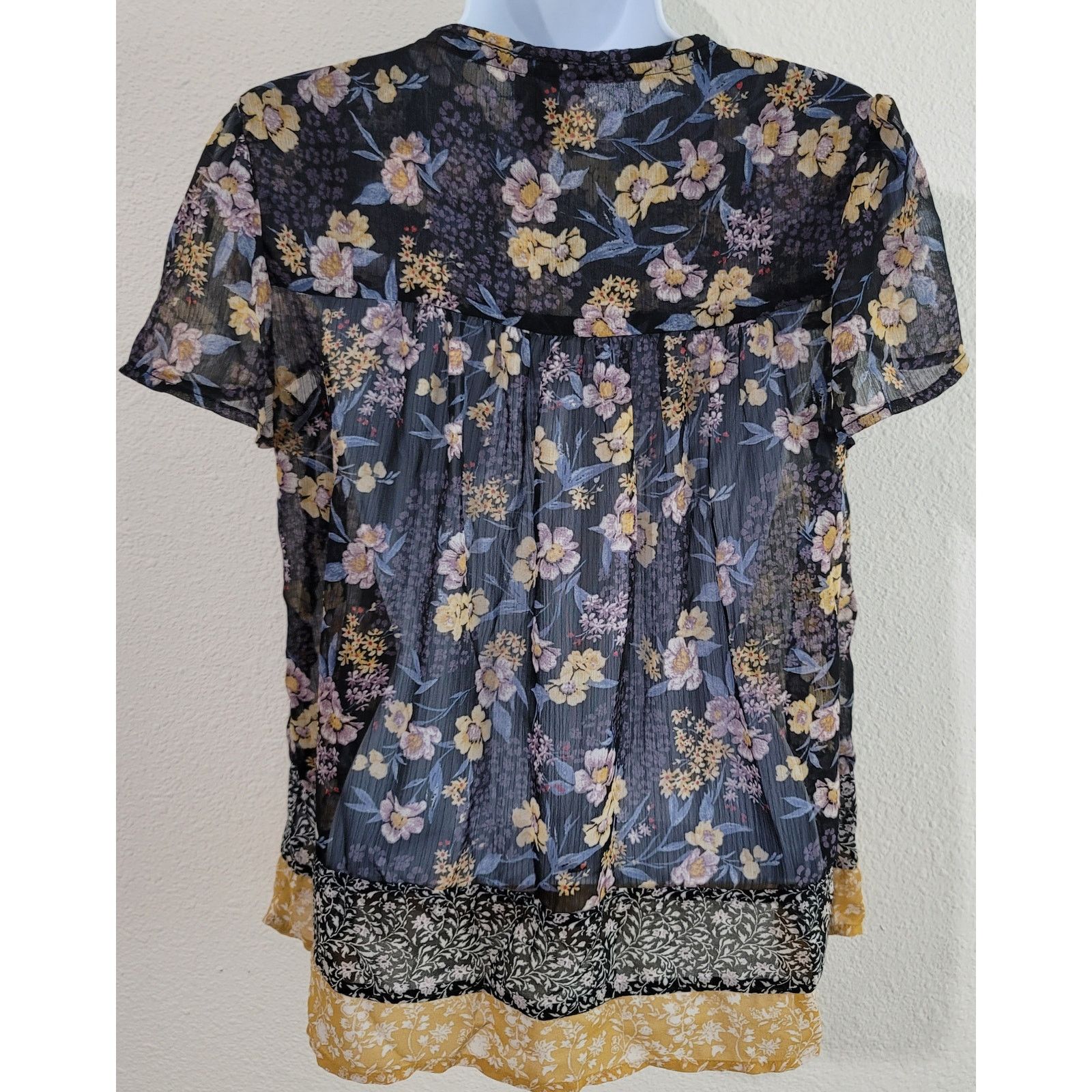 Other Knox Rose Black Floral Print Sheer Top Small Capped Sleeves Size S / US 4 / IT 40 - 4 Thumbnail