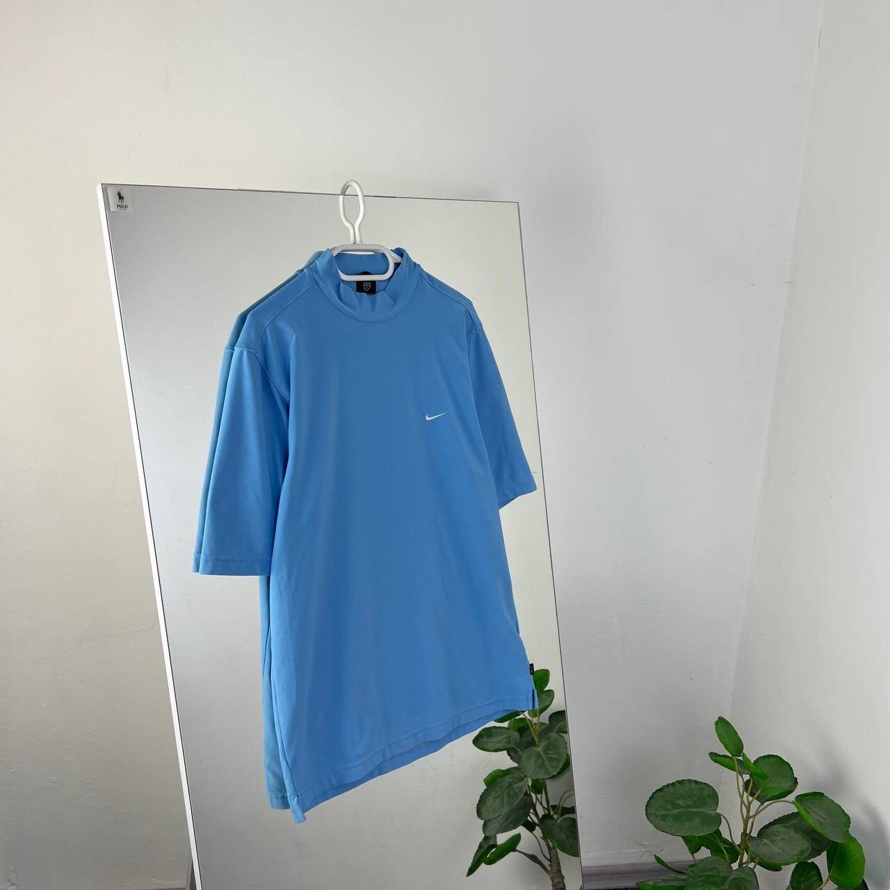 Nike Nike Vintage Mini Swoosh T-shirt Baggy Fit Size US L / EU 52-54 / 3 - 1 Thumbnail