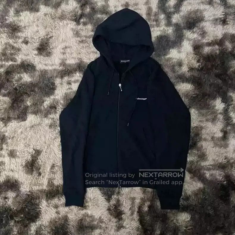Balenciaga Balenciaga Small Logo Zipper Hoodie. Size US S / EU 44-46 / 1 - 1 Thumbnail