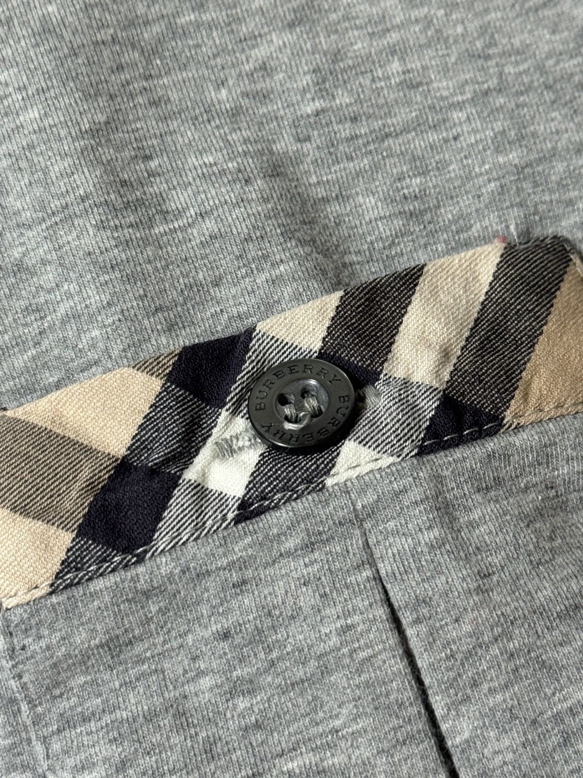 Burberry VINTAGE BURBERRY NOVA CHECK 2000s CUTE LONG SLEEVE Size S / US 4 / IT 40 - 5 Thumbnail