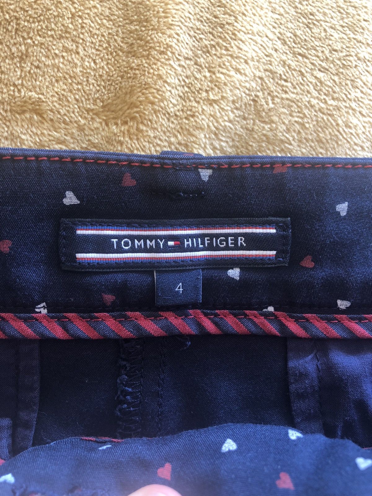 Tommy Hilfiger VINTAGE TOMMY HILFIGER QUALITY SHORTS Size 31" - 3 Thumbnail