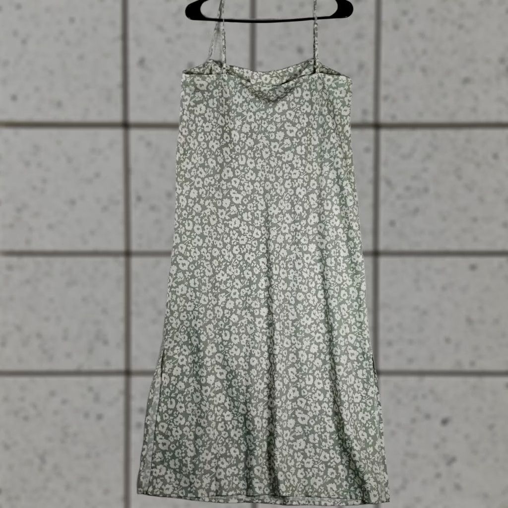 Vintage A New Day Women’s Floral Slip Dress Green White Midi Size M Dress Sleeveless Party/Cocktail Casual Size M / US 6-8 / IT 42-44 - 1 Thumbnail