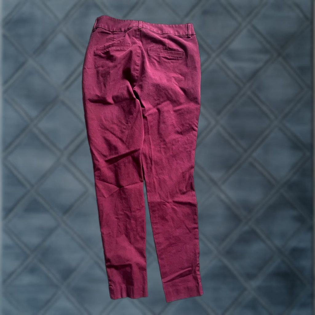 Old Navy Old Navy Pixie Pants Women Size 6 Maroon High Rise Slim Secret Pocket Pant Dress? Size 28" / US 6 / IT 42 - 1 Thumbnail