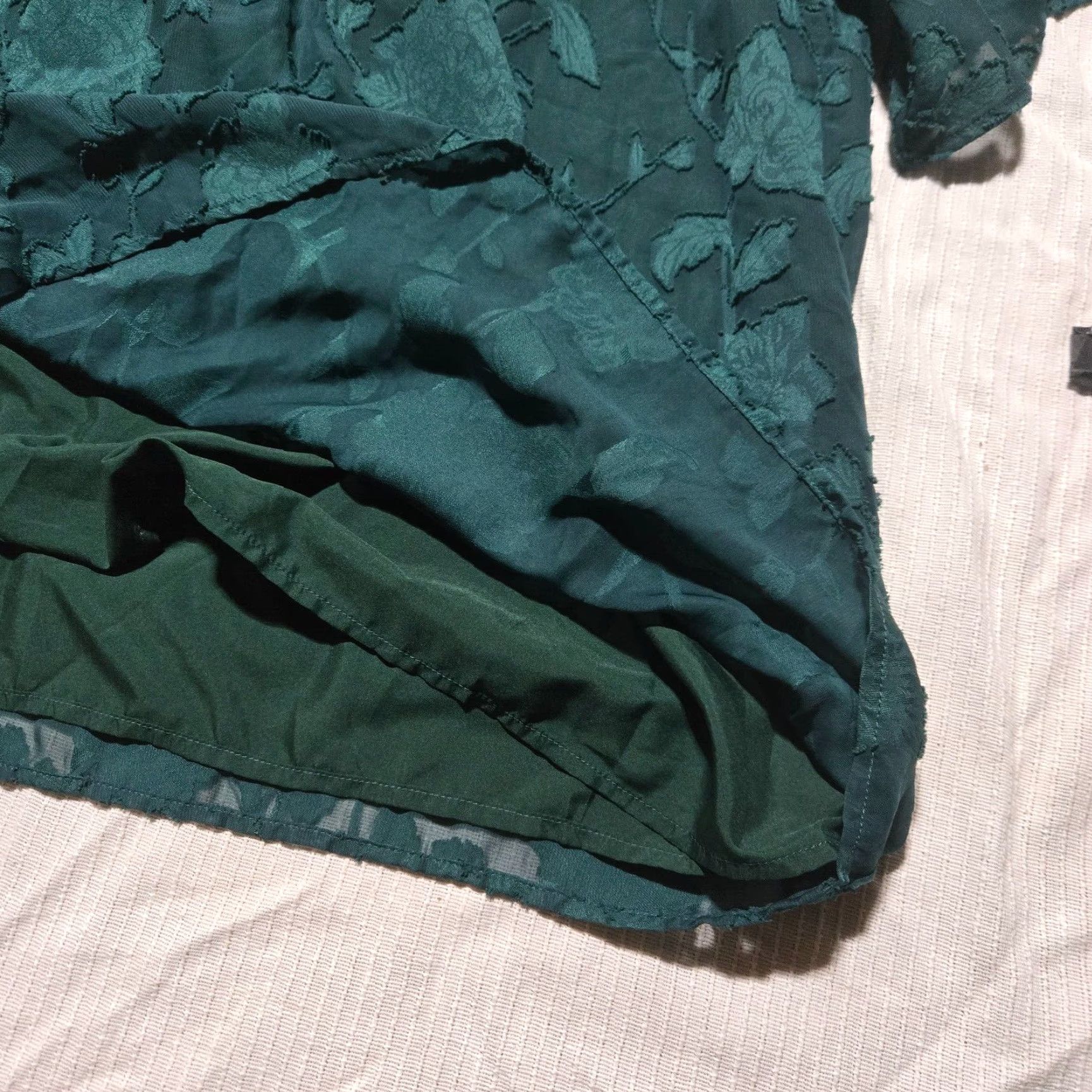 Vintage VINTAGE Shirt Green Floral Short Sleeve Button-Up Adult Women L Large Floral Pattern 60s 70s Womens Size L / US 10 / IT 46 - 3 Thumbnail