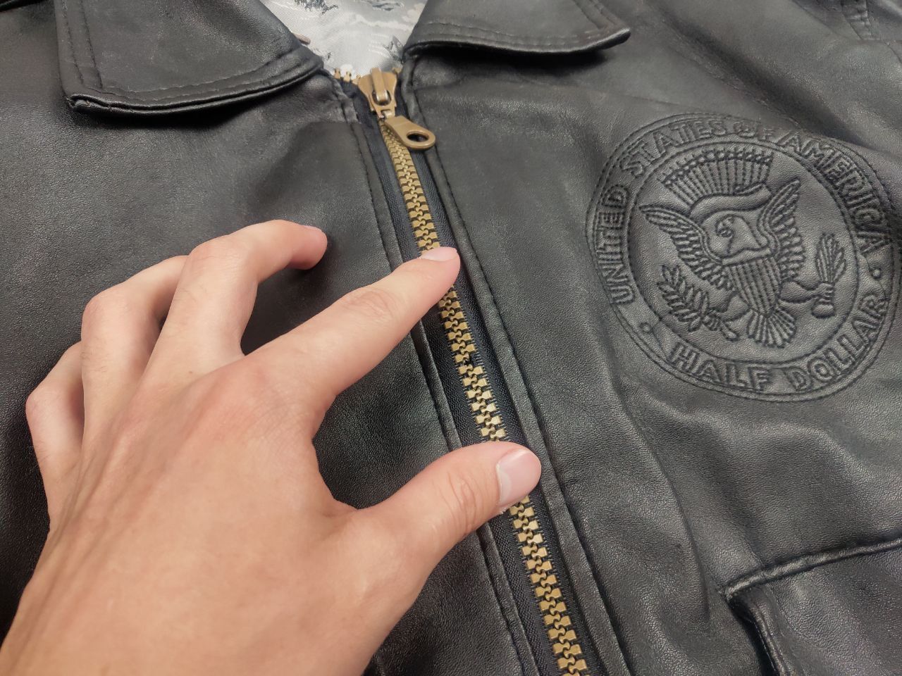 Vintage Vintage U.S Army Half Dollar Synthetic leather bomber jacket Size US M / EU 48-50 / 2 - 15 Thumbnail