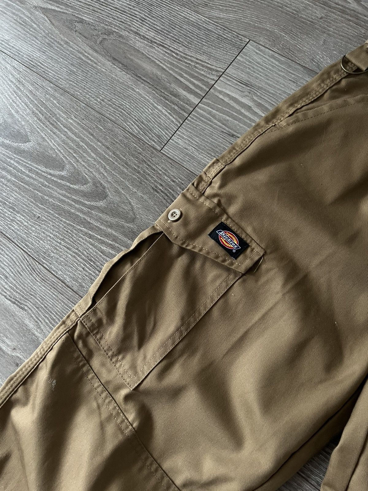 Dickies ‼️Dickies Multipocket Cargo Sk8 Style Cotton Pants‼️ Size US 31 - 13 Thumbnail