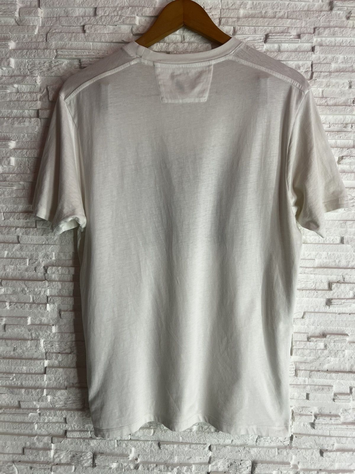 C.P. Company C.P. Company White Logo T-Shirt Size M Lightweight Cotton Size US M / EU 48-50 / 2 - 3 Thumbnail