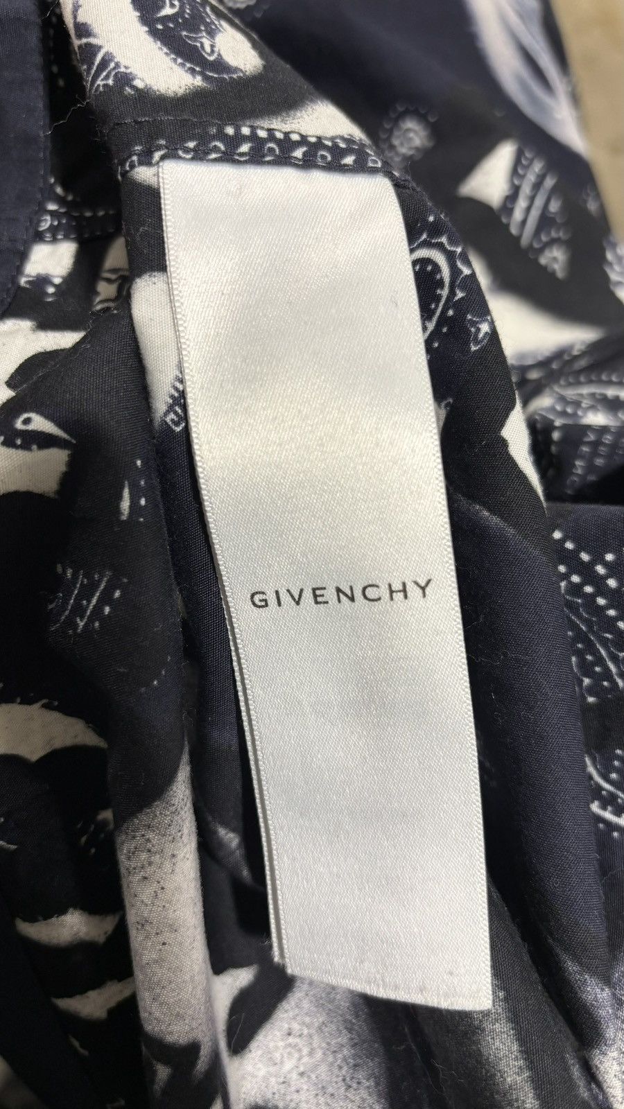 Chito × Givenchy Givenchy Chito Graffiti Bandana Button Up Size US M / EU 48-50 / 2 - 16 Thumbnail