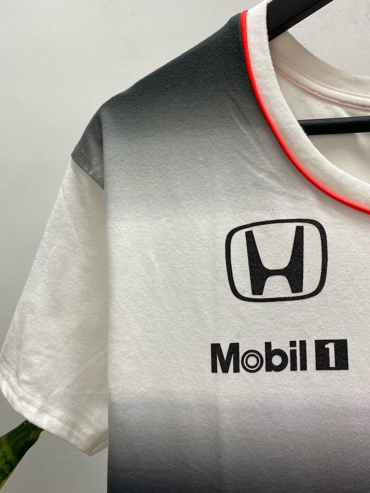 Formula 1 × Vintage F1 McLaren Honda Team #22 Button Formula One 1 Tee Size US L / EU 52-54 / 3 - 20 Thumbnail